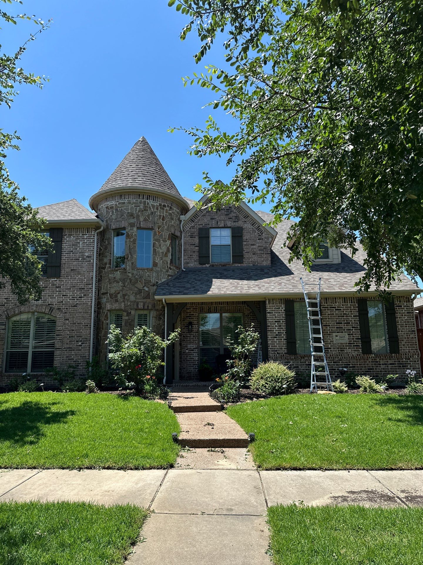 Project in Frisco  by Zeus Exteriors