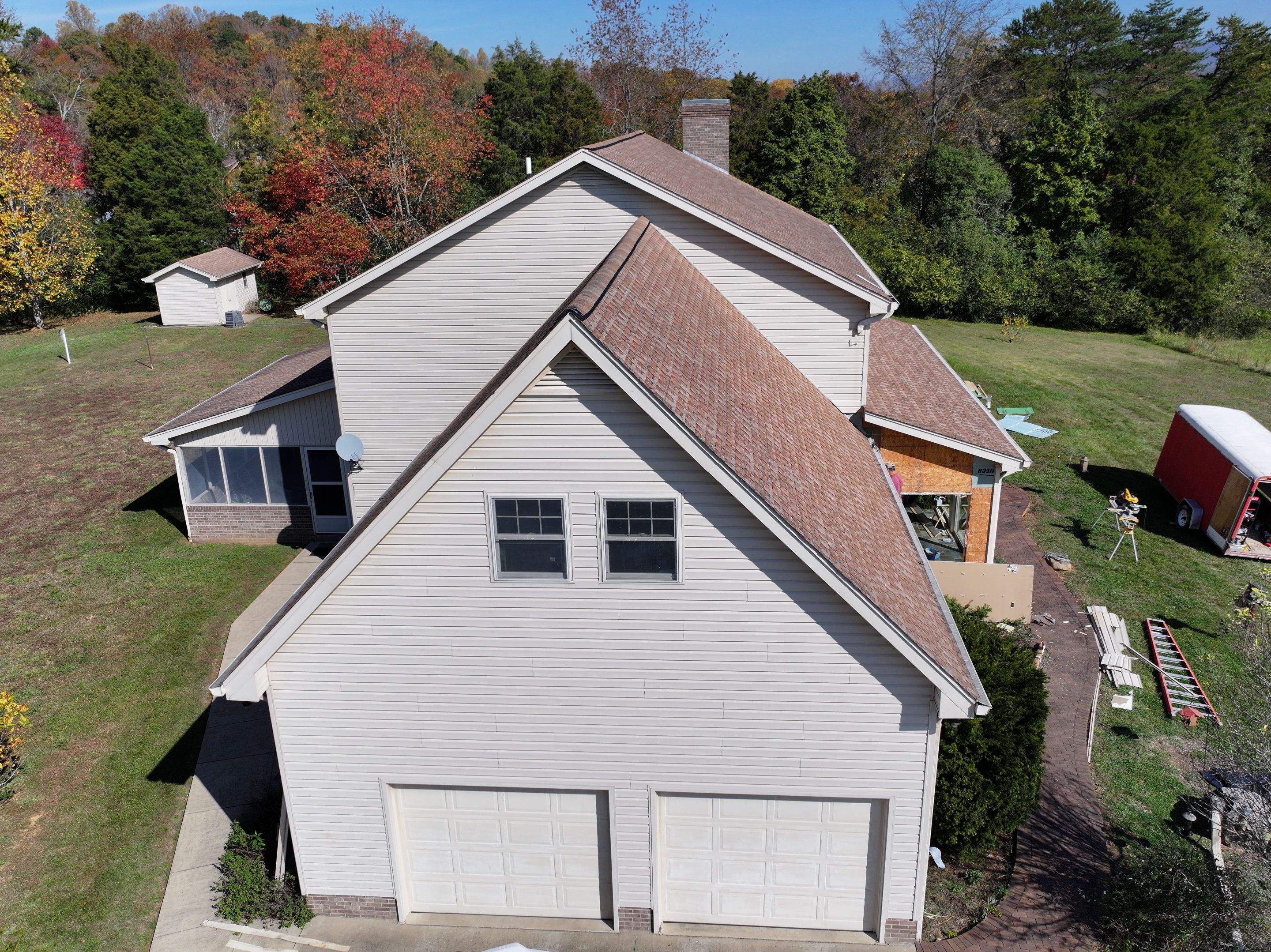 Lee Boy by Omnia Roofing