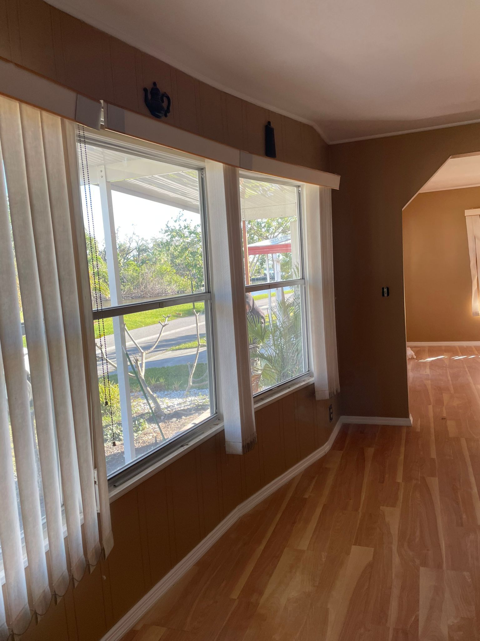 Mold Damage Removal In Ellenton, FL by Ampm Restoration Services