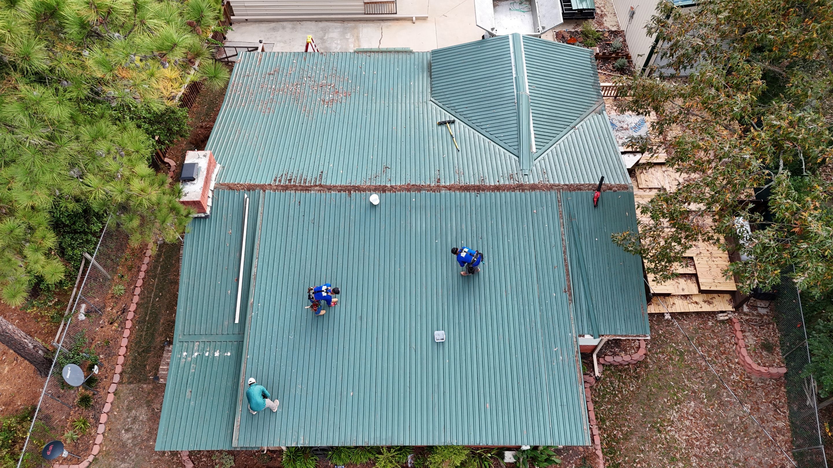 Residential Metal Roof Replacement using 26 Gauge Colored Panels by Hostetler Roofing