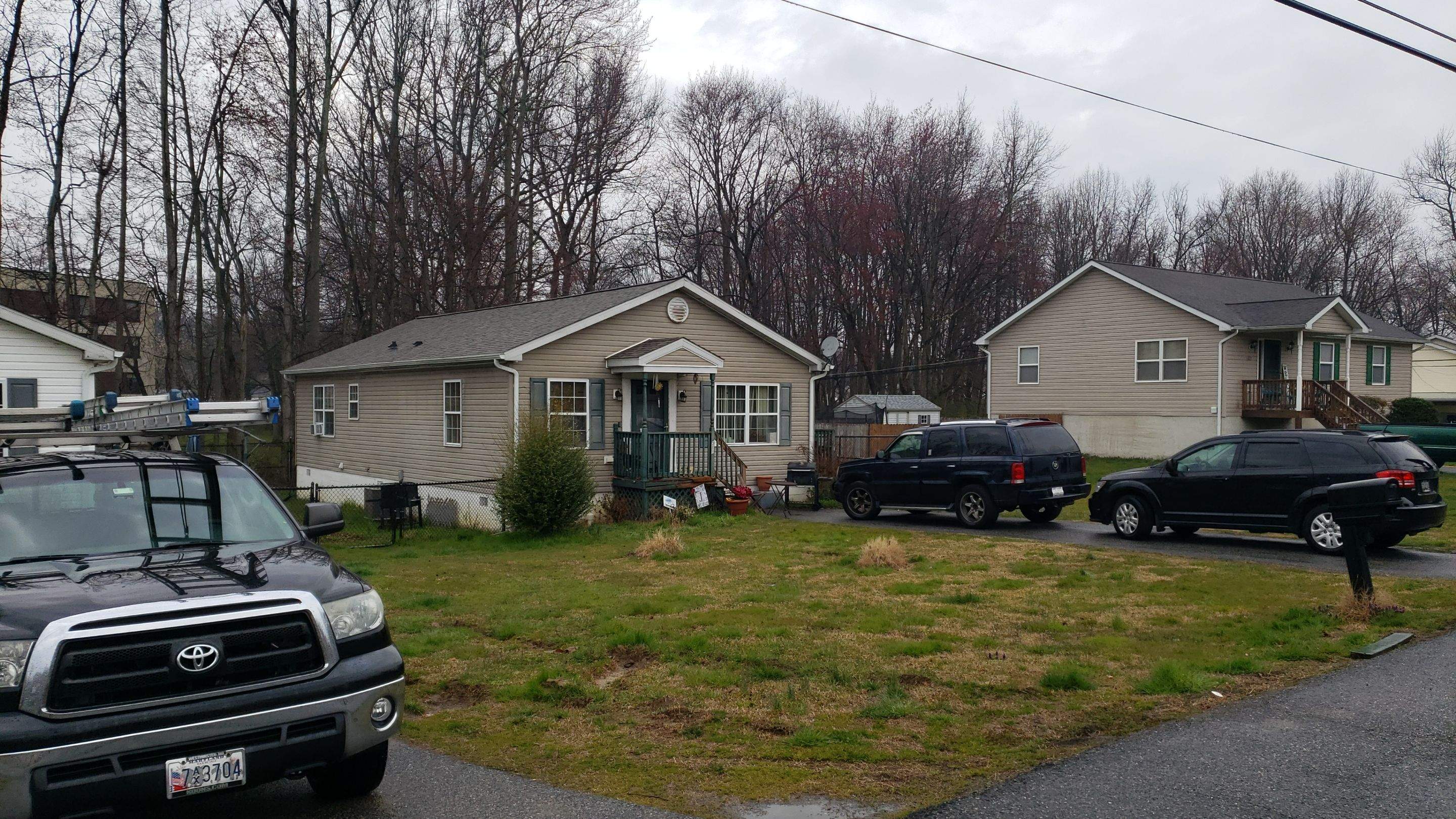 Roof Replacement by Roof Right Inc