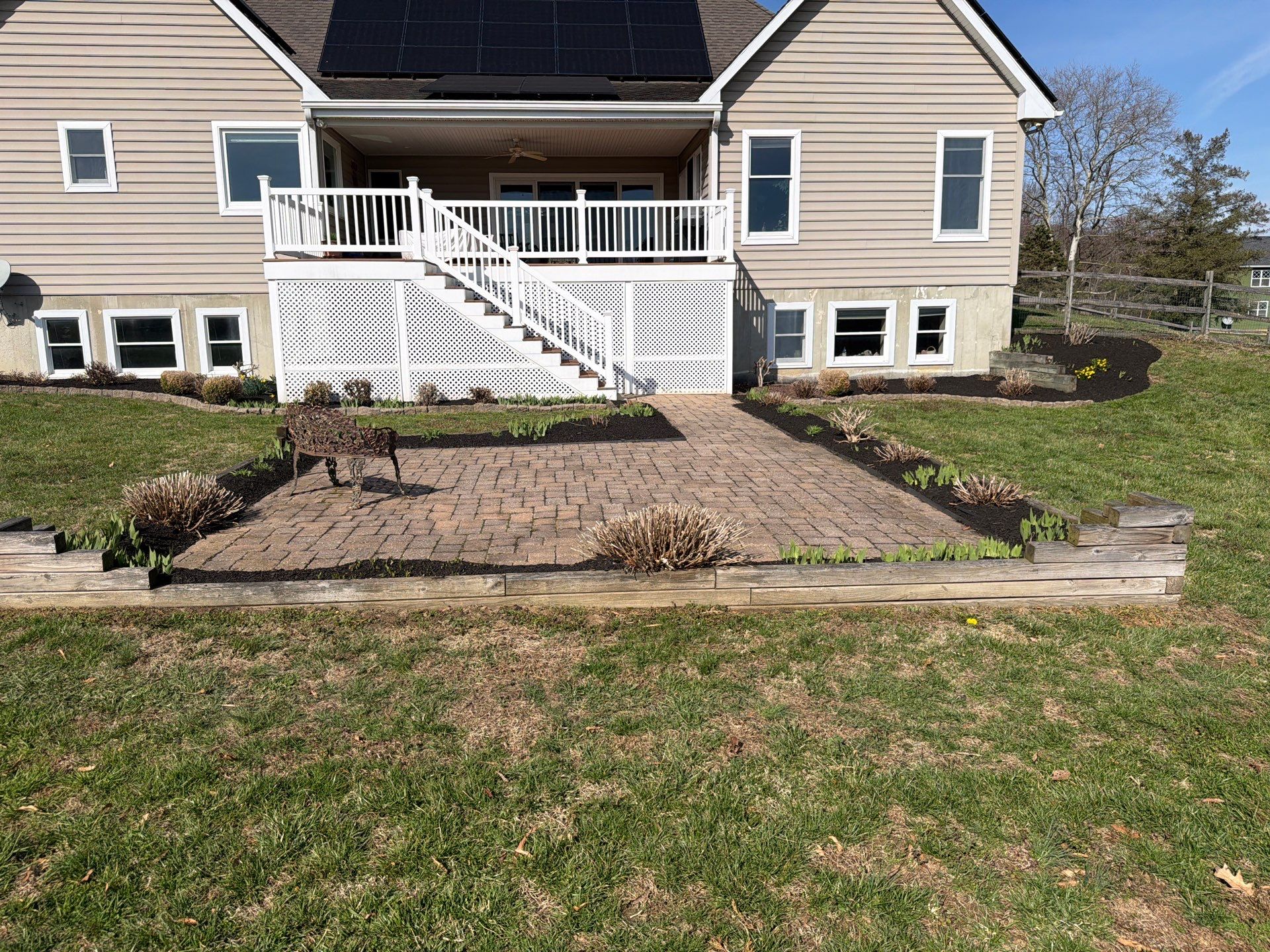 Project in Warwick by Studio G Indoor Spaces & Outdoor Living