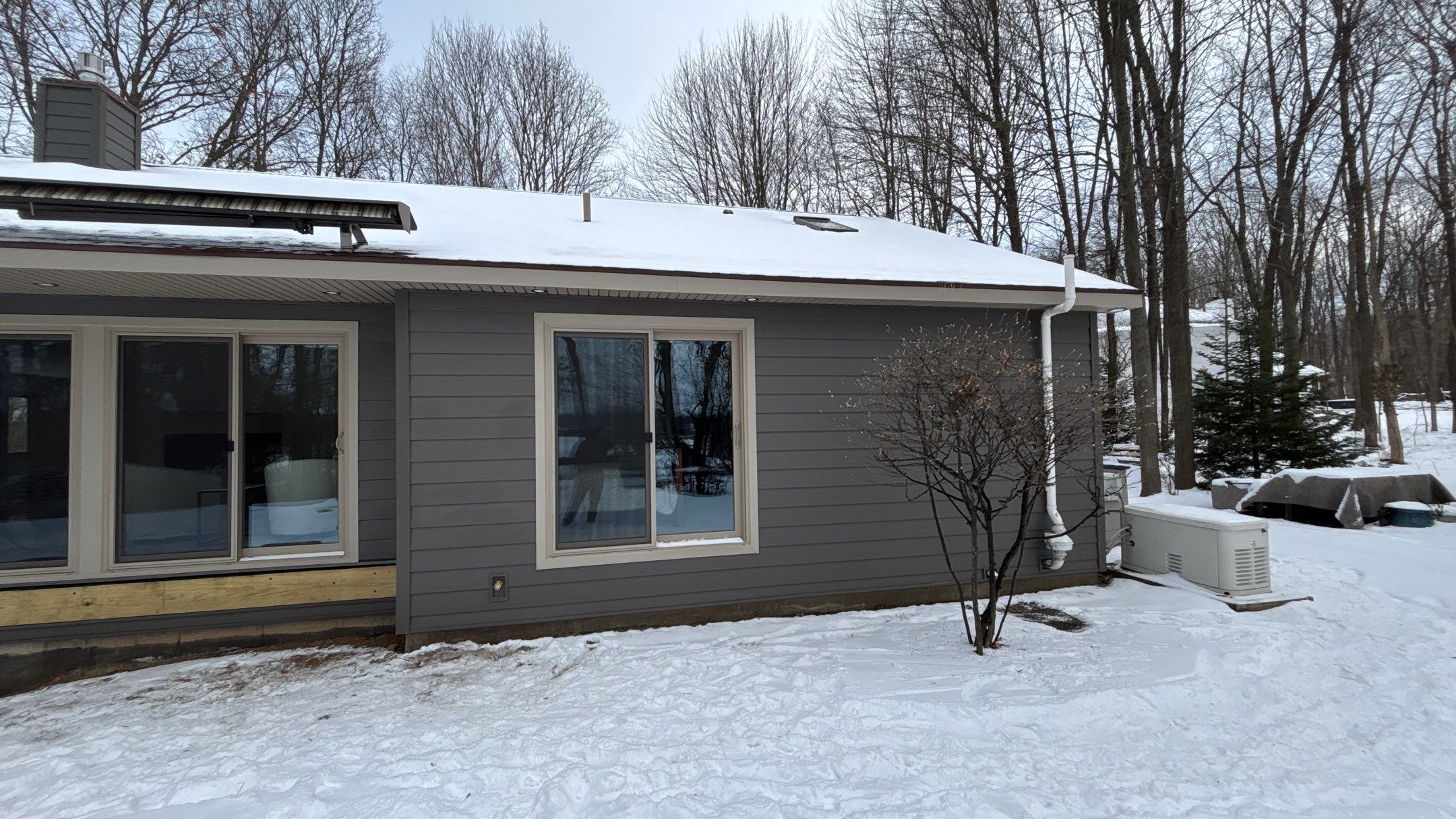 Siding Replacement using Alside S7 Cedar Mill Grain Composite by 180 Contractors