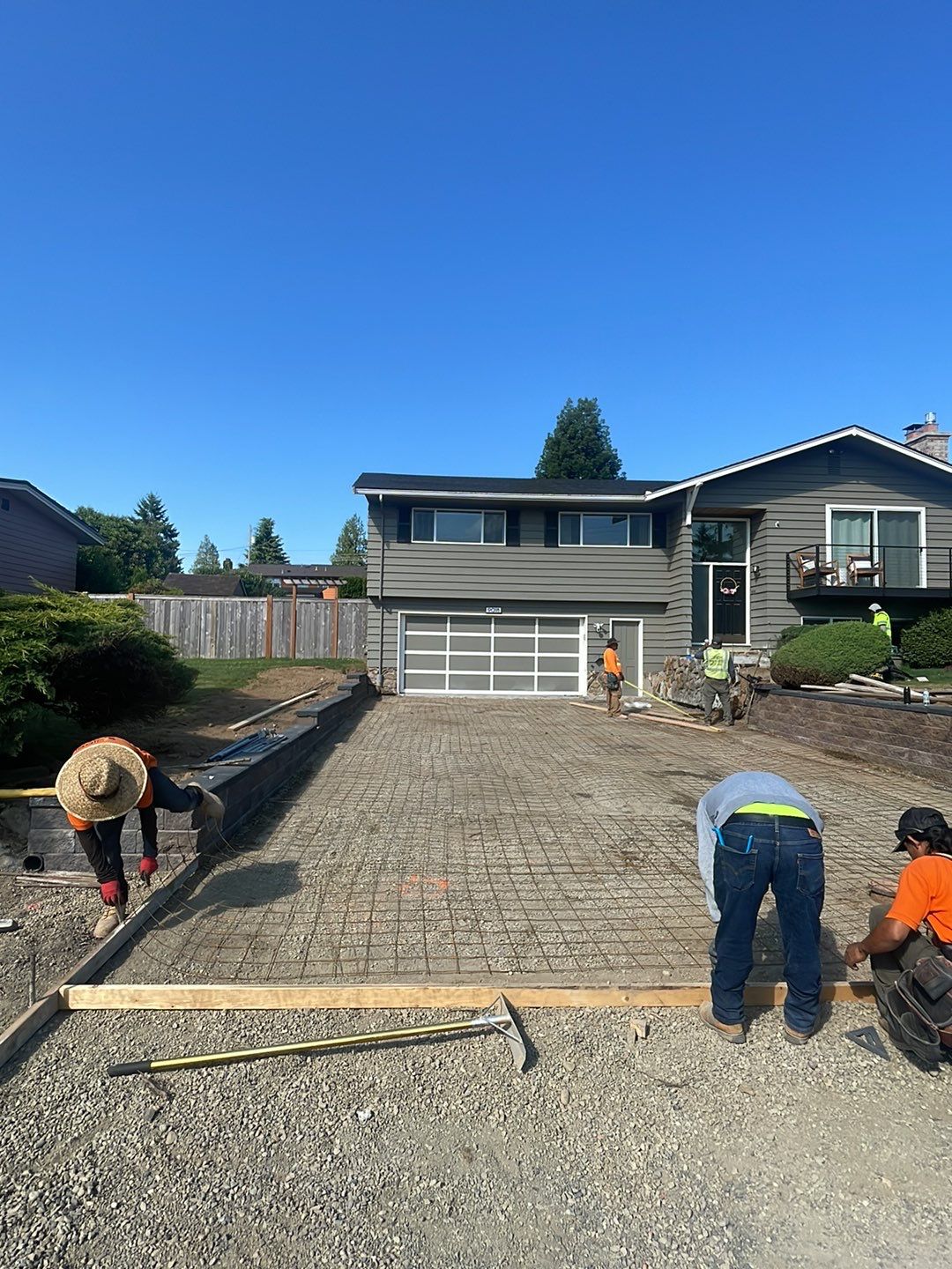 Justin | Retaining Wall, Landscape Project  by Jireh Asphalt & Concrete Inc 