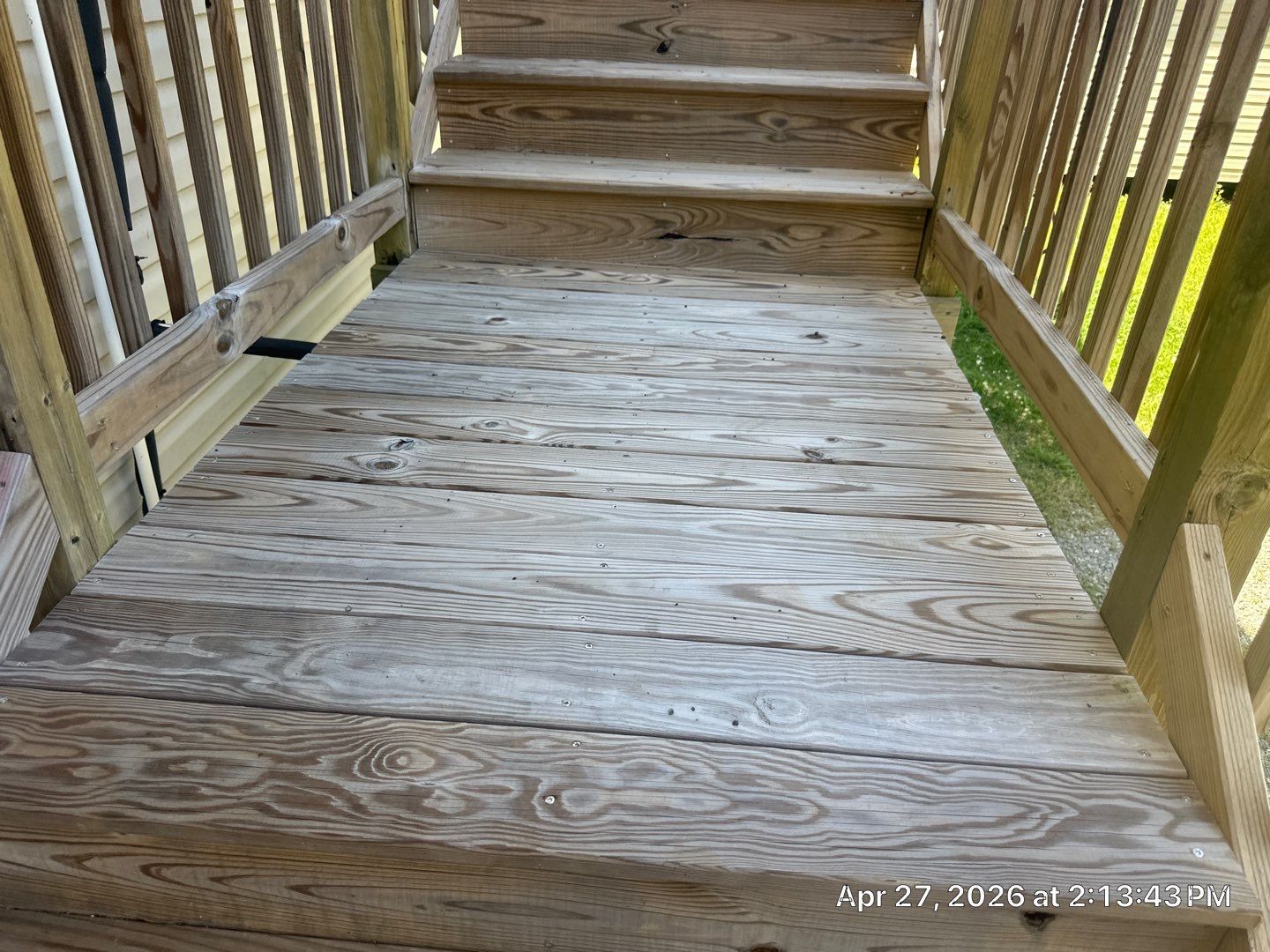 Deck using Wood Sealant by DuraSeal