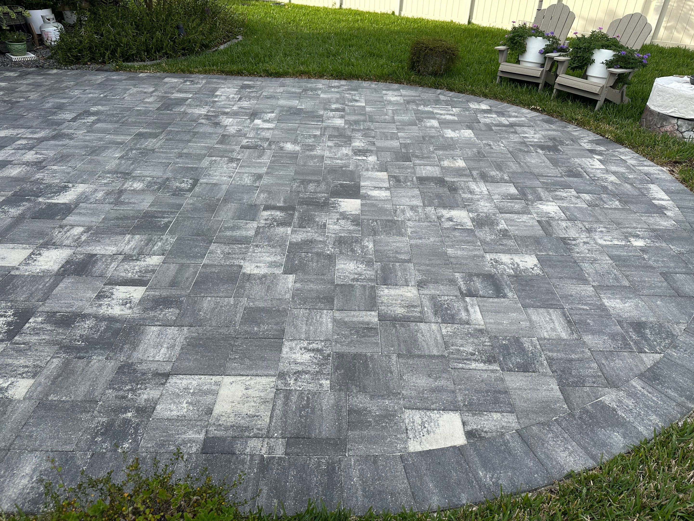 Roof Cleaning, Driveway Cleaning & Paver Patio Cleaning in Willow Palms Estates, Palmetto, FL | Sunshine AquaWash by Sunshine AquaWash