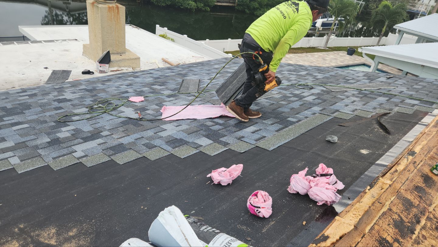 Project in St. Petersburg 33703 by Mitchell Roofing Company LLC 