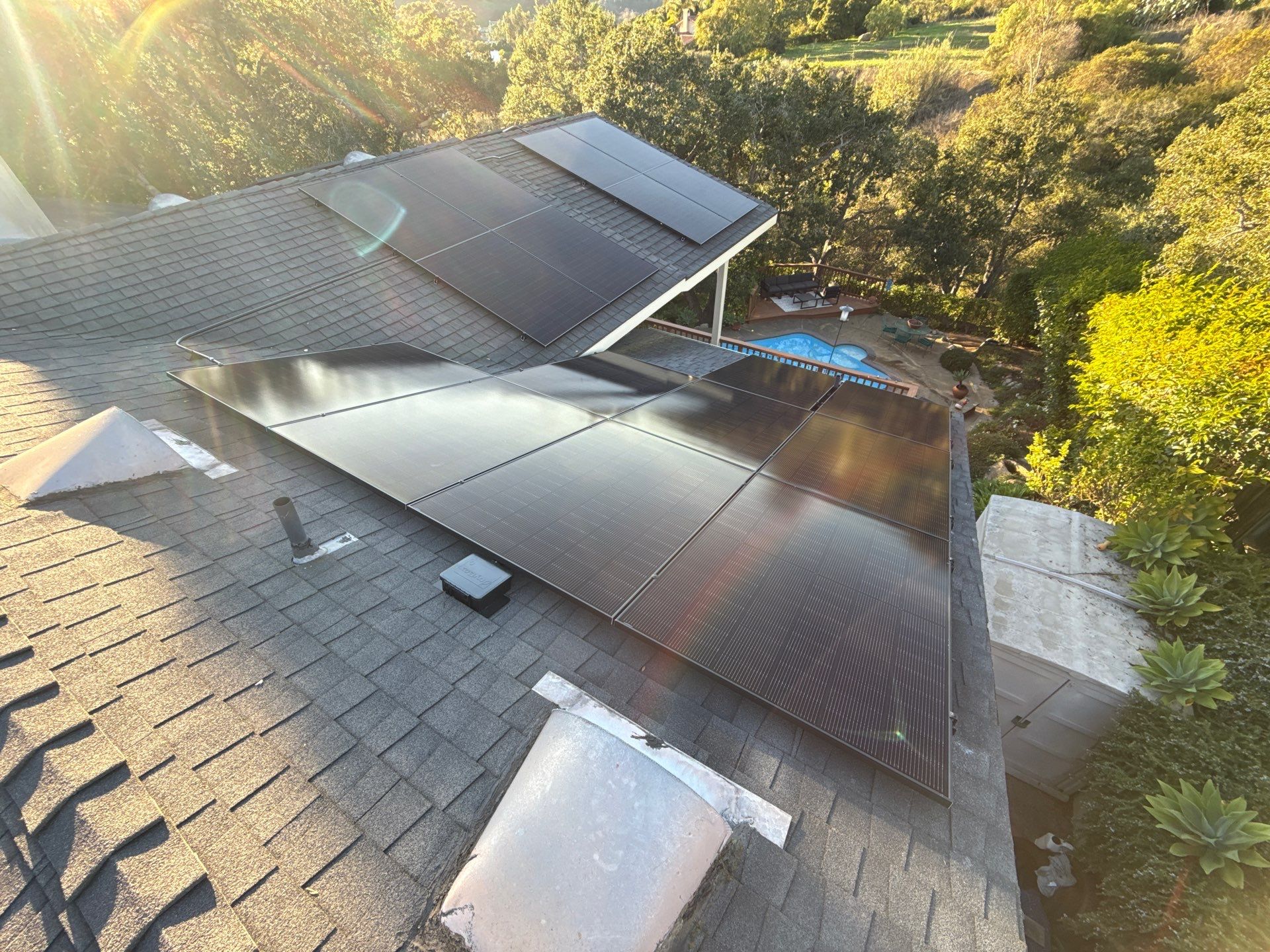 Residential Solar With FranklinWH Batteries by Sunrise 805