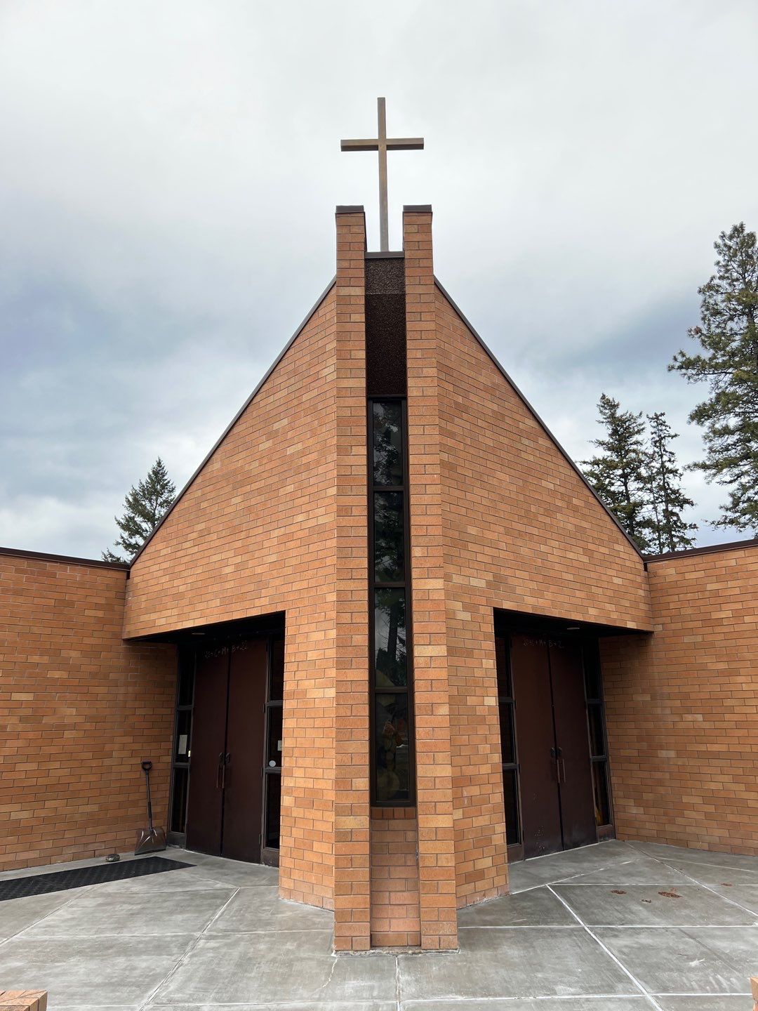 GAF Timberline HDZ - Charcoal by Montana Roofing Solutions