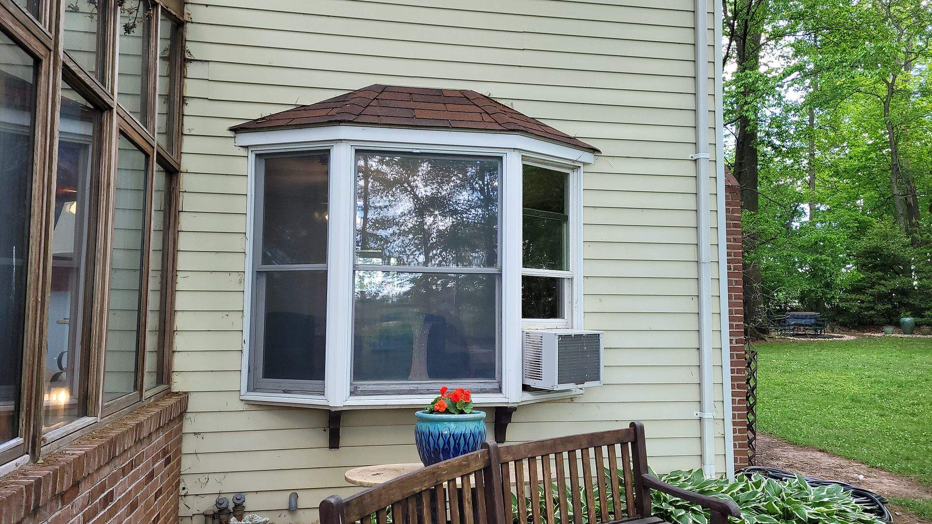 Provia Endure Bay Window in Ellicott City by Roof Right Inc
