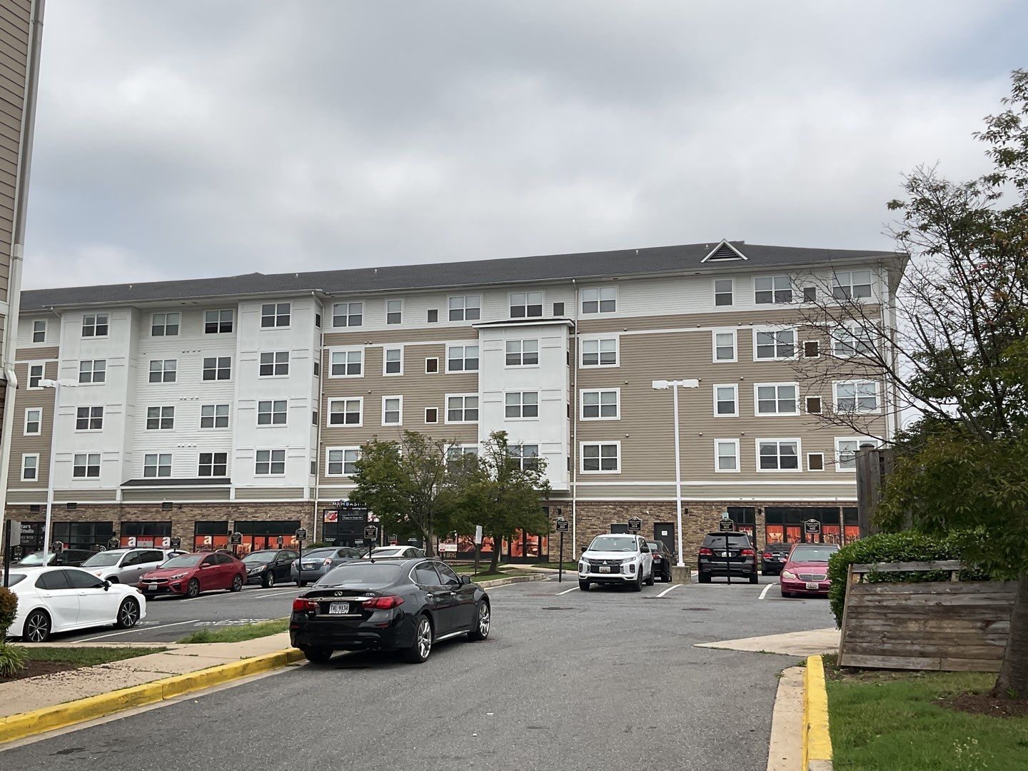 Multi-Family Commercial shingle roof by Alpha Design Services