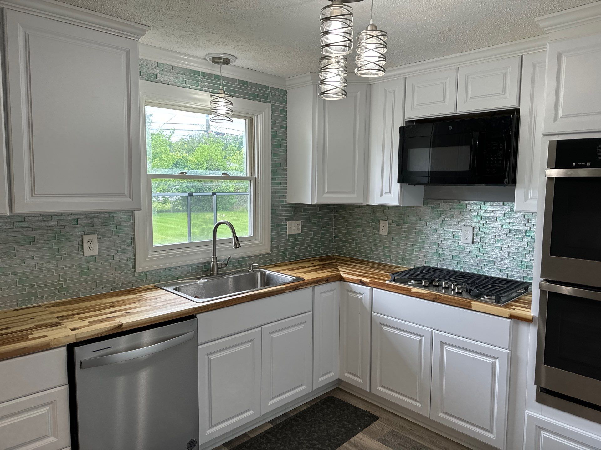 Kitchen / Dining Room Remodel by Farmer Home Solutions