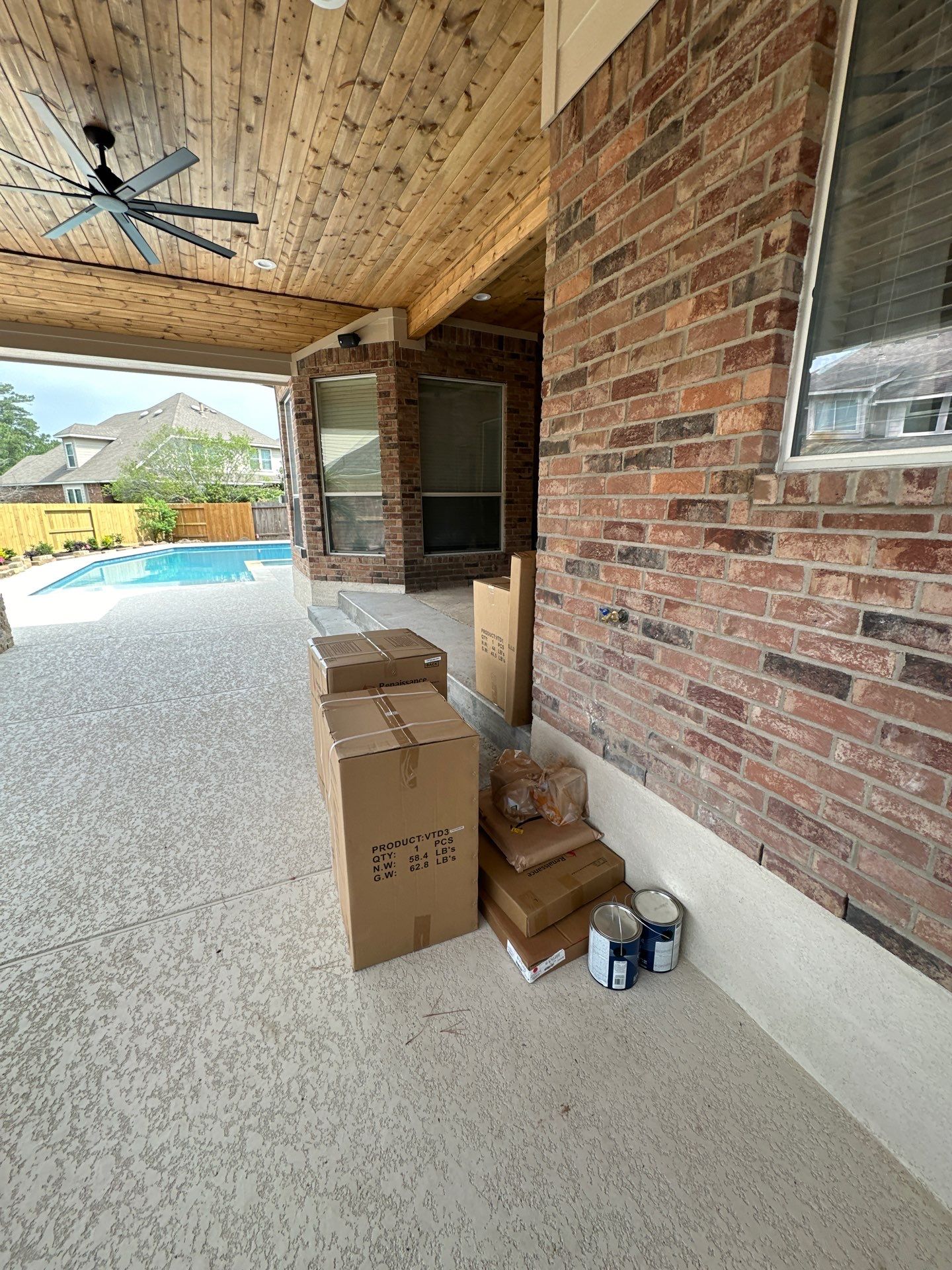 Pool, Patio Cover and Summer Kitchen in Sterling Ridge by SophAlx LLC