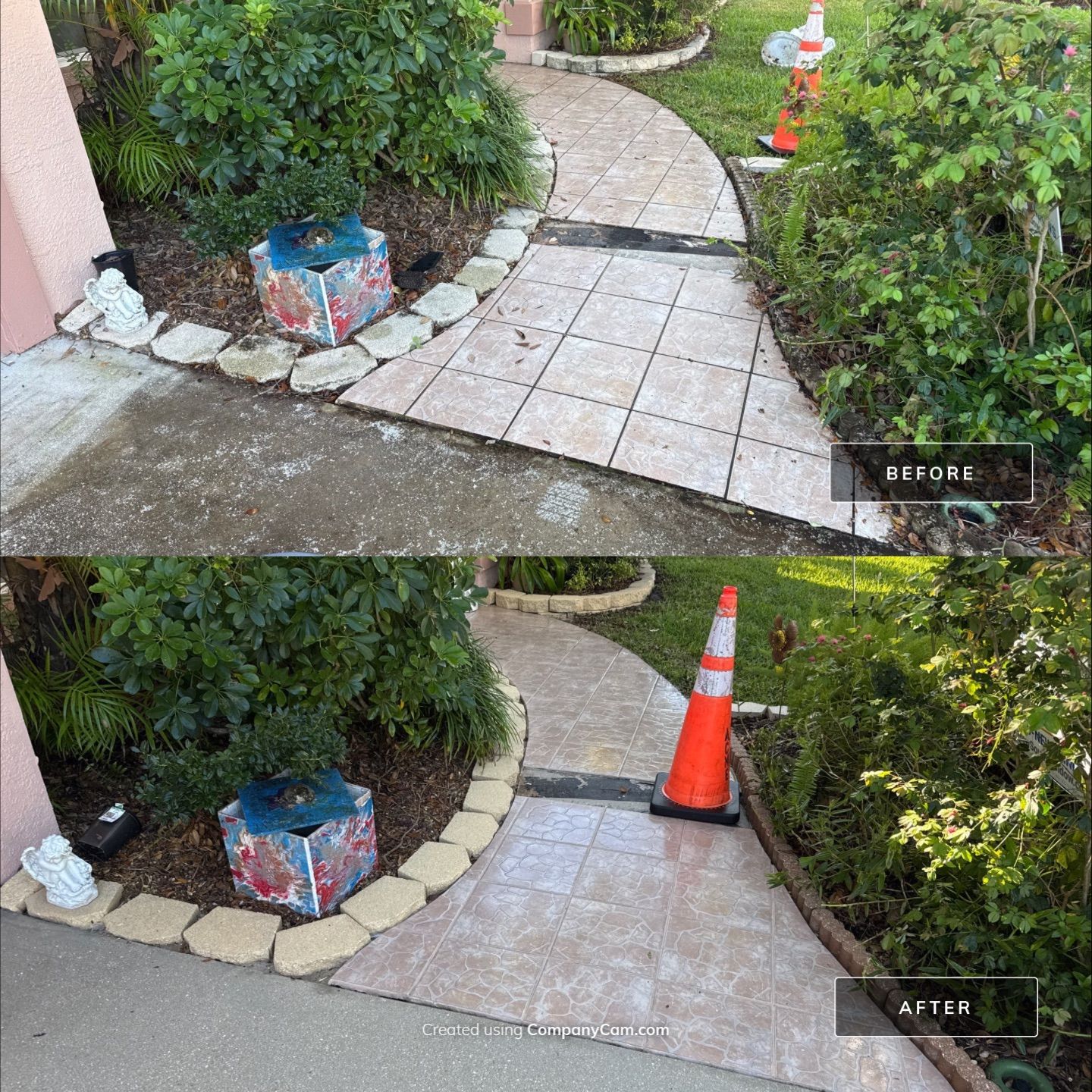 Concrete Driveway, Entryway, Flowerbed Curbing & Statue Cleaning in Heather Glen, Palmetto, FL | Sunshine AquaWash by Sunshine AquaWash