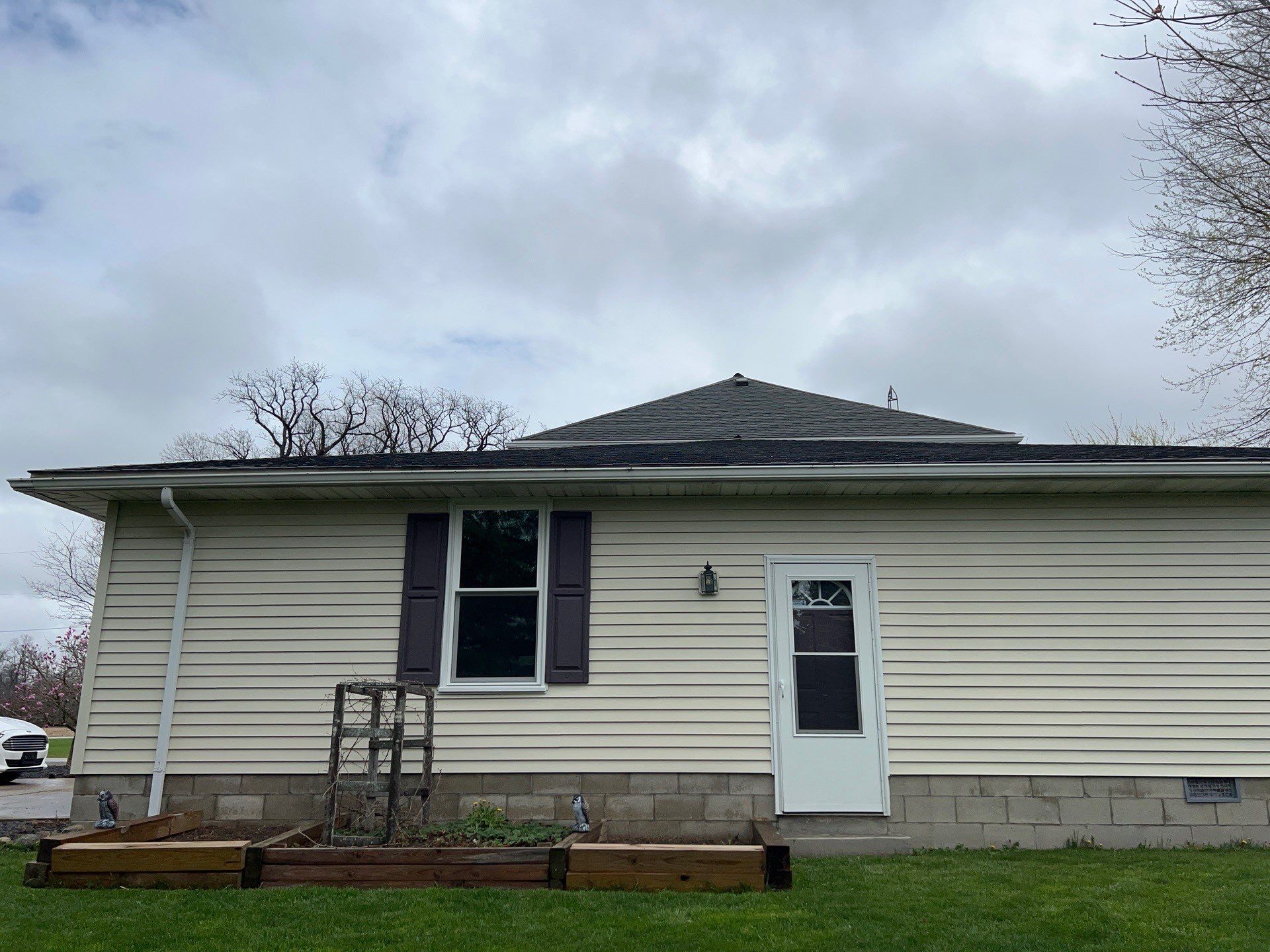 Wind-Resistant Metal Shingle Shake Roof Installation – Lima, Ohio by 4Ever Metal Roofing