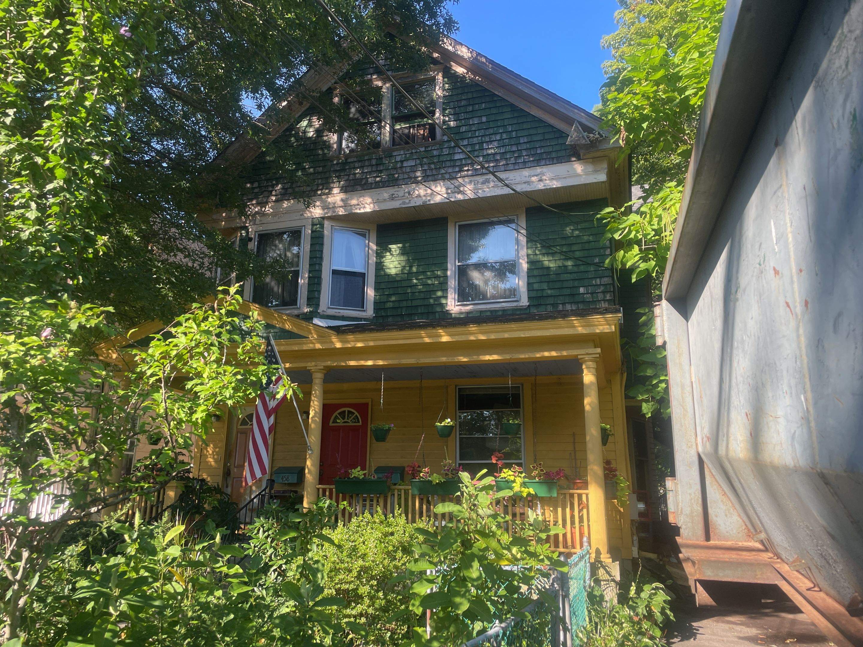 Deck Installation using EPDM substrate by A Plus Exterior