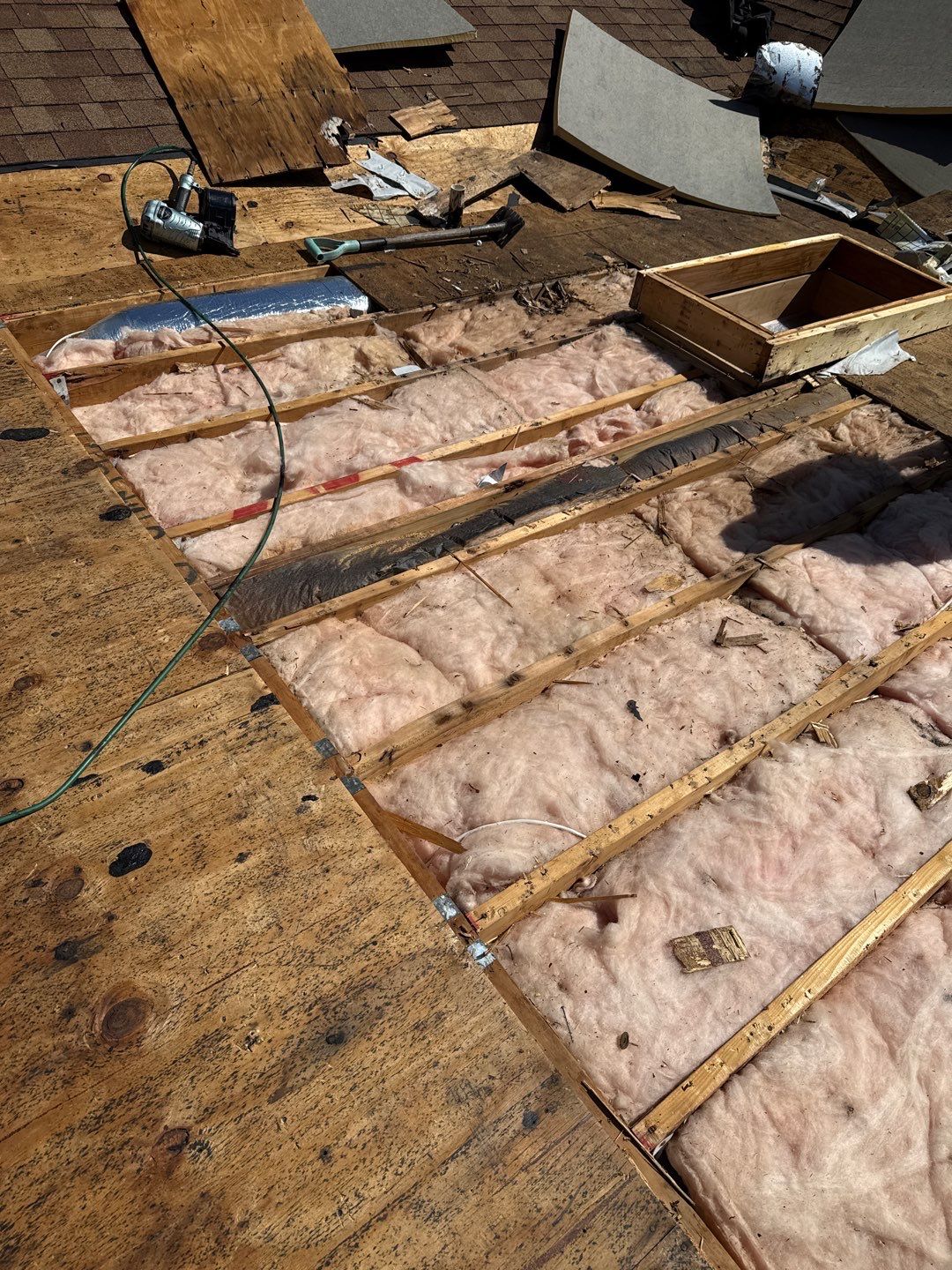 Project in Seminole 33772 by Mitchell Roofing Company LLC 