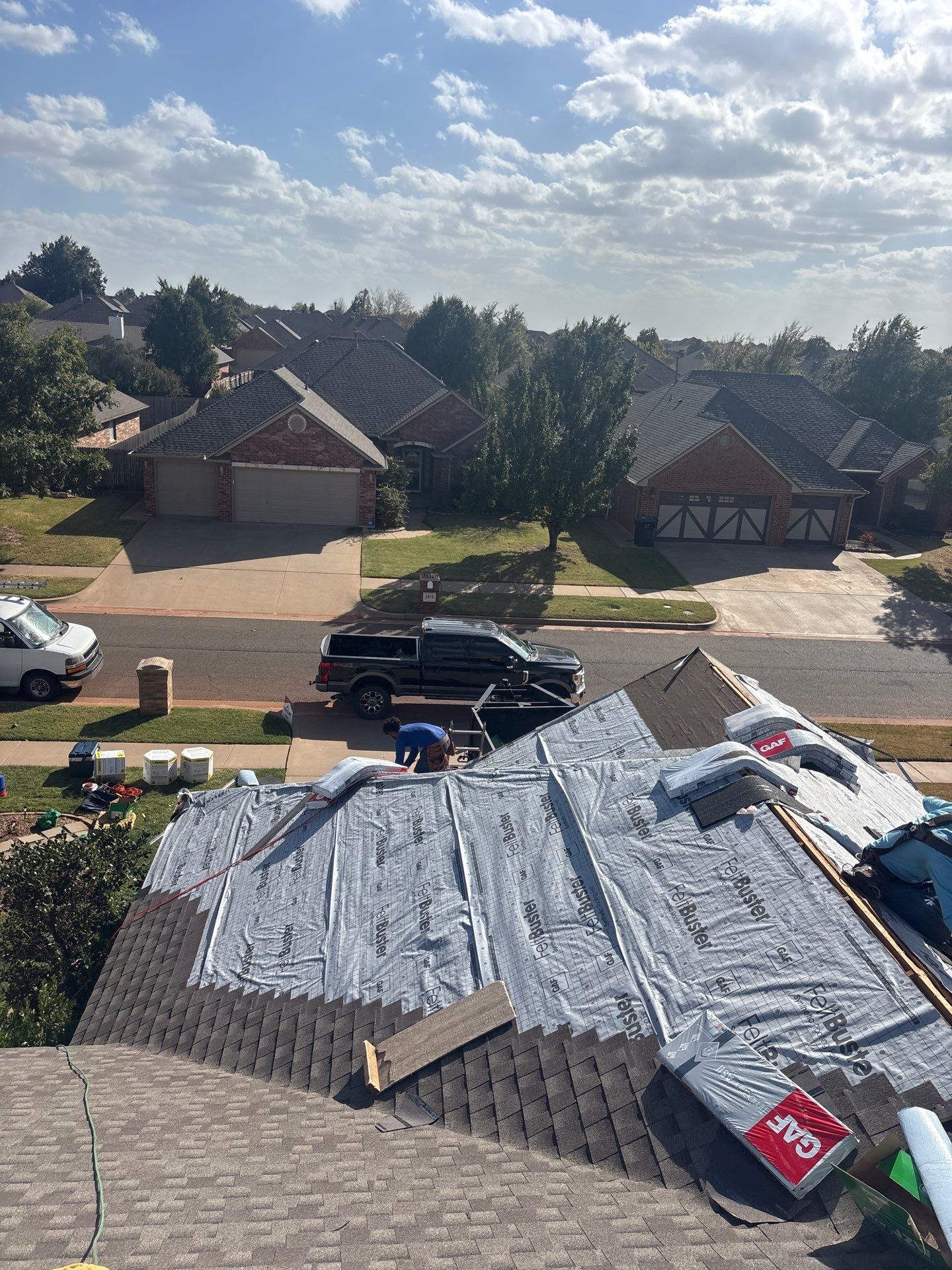 GAF - Weatherwood by Frontline Roofing and Construction