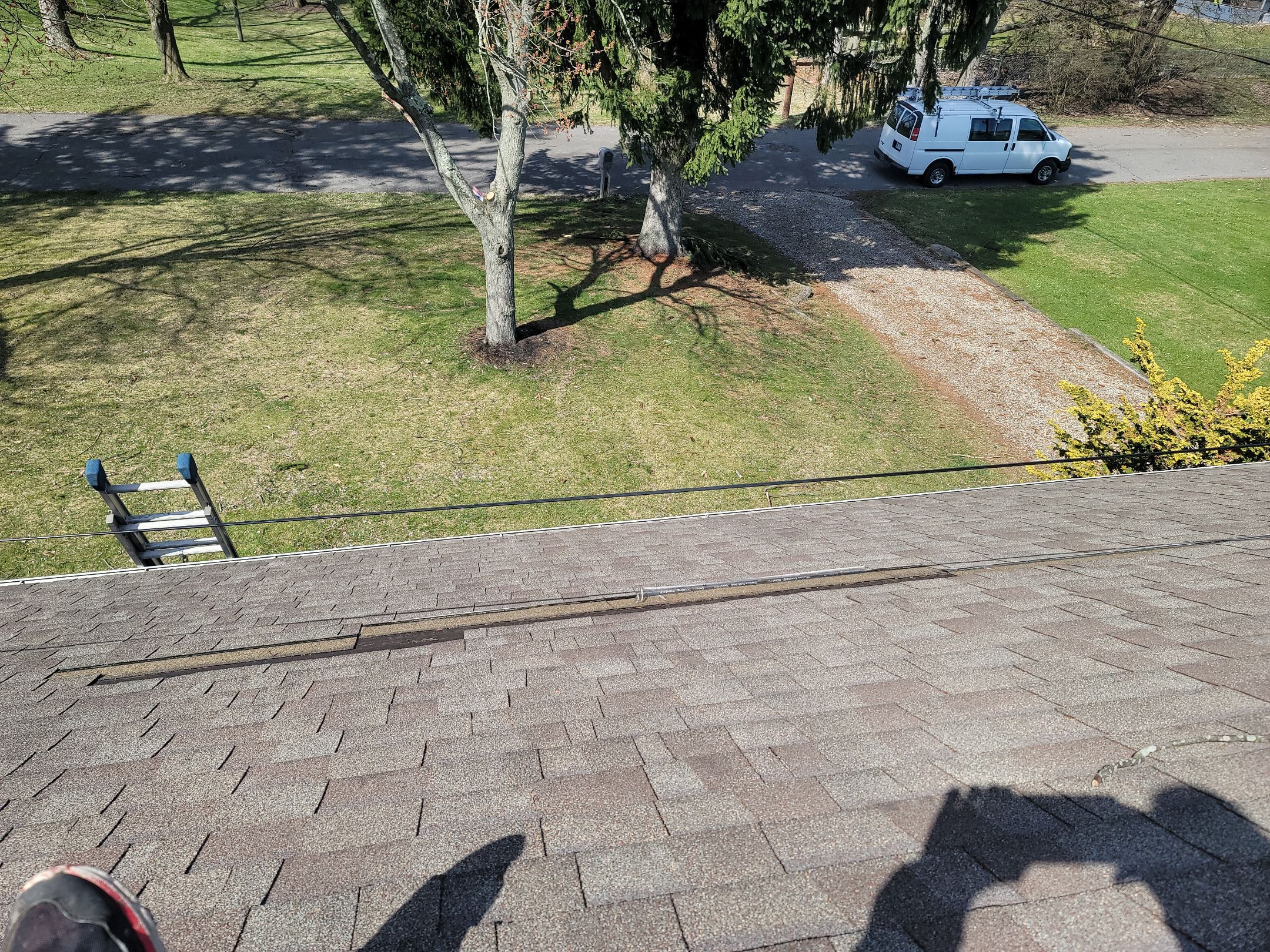 ATLAS PINNACLE COLOR: WEATHERED SHADOW by Eagle Eye Roofing