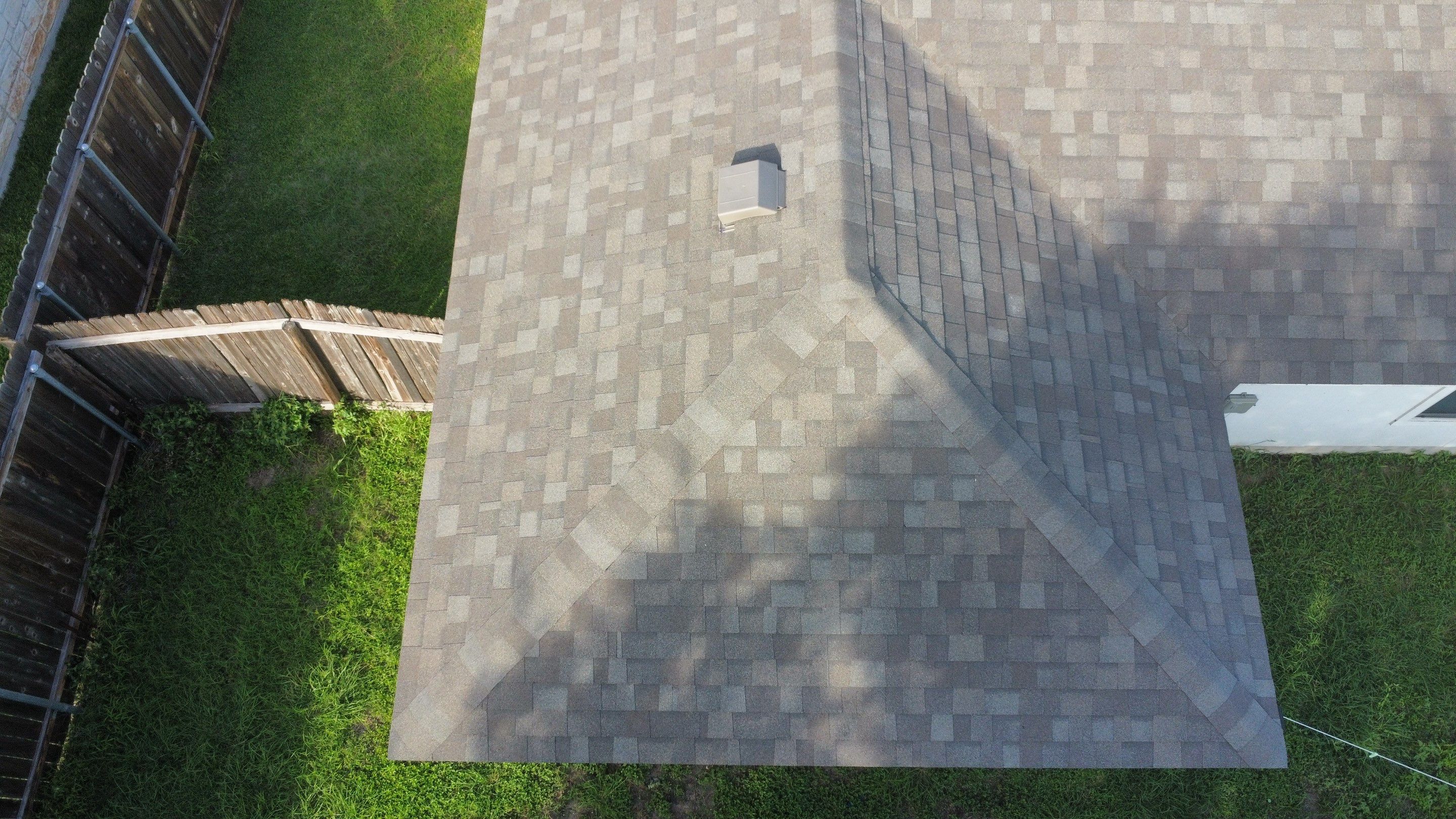 Residential Roofing Installation using Owens Corning Oakridge by Kstylez Roofing & Construction