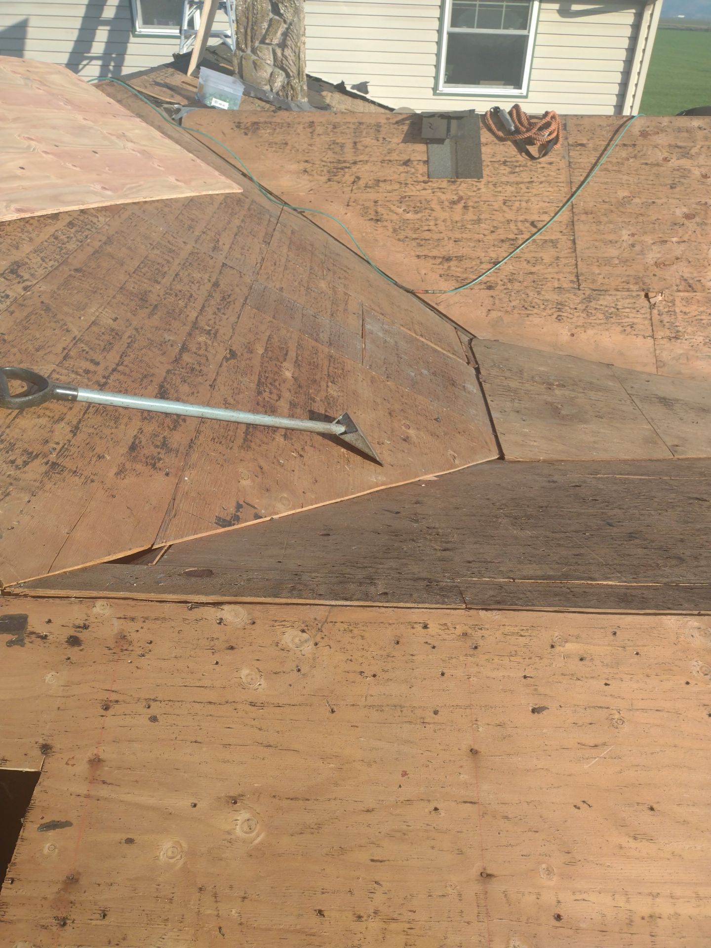 Residential Roofing Installation using IKO Dynasty (Color: Granite Black) by Orezona Building & Roofing Company, Inc.