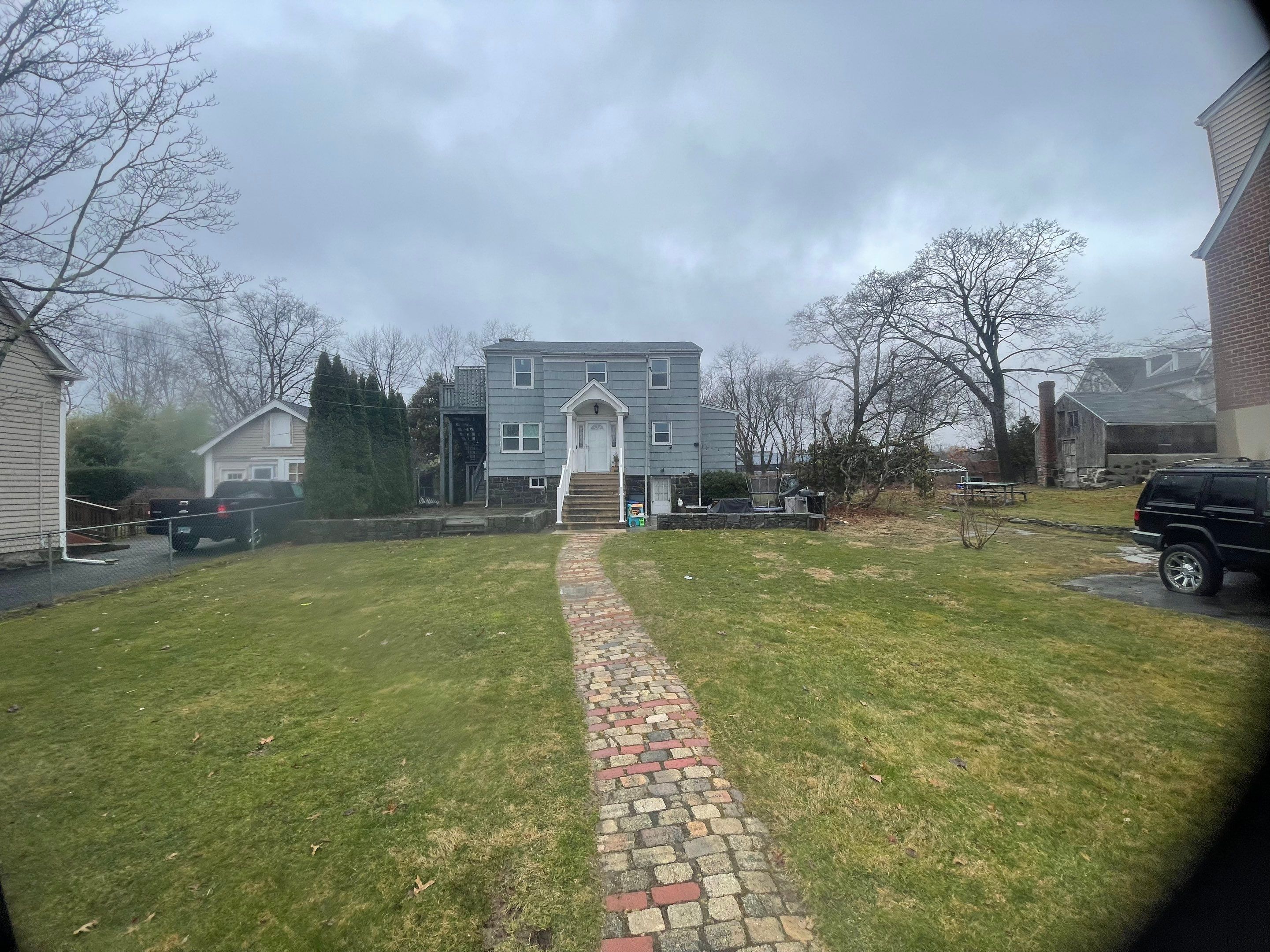 Siding Installation using Certainteed Cedar Impressions Straight Edge Perfection Shingles - D7 - Sterling Gray by A Plus Exterior