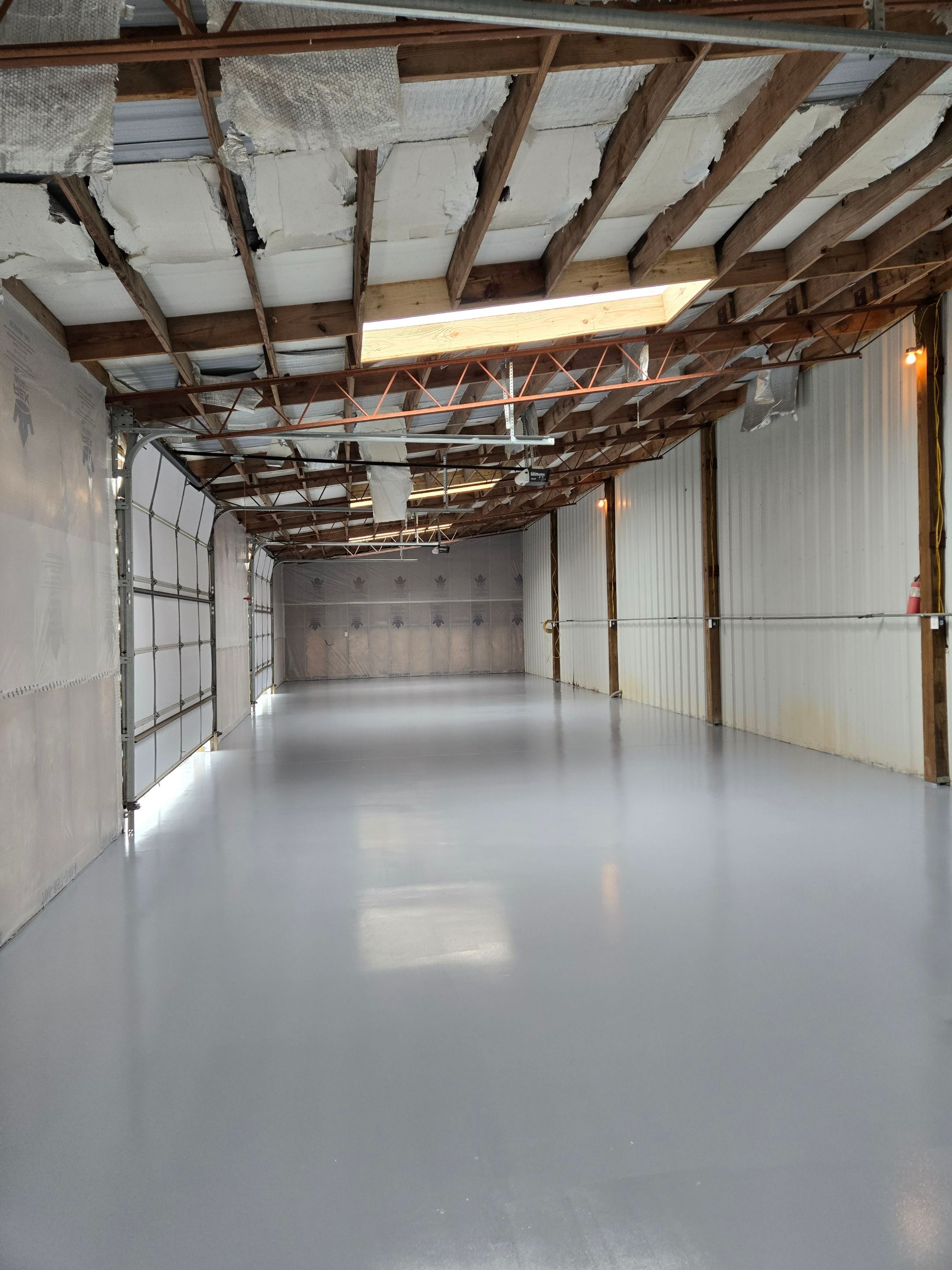 Shop Floor Transformation Using Industrial-Grade Epoxy Urethane by Elite Floor Solutions