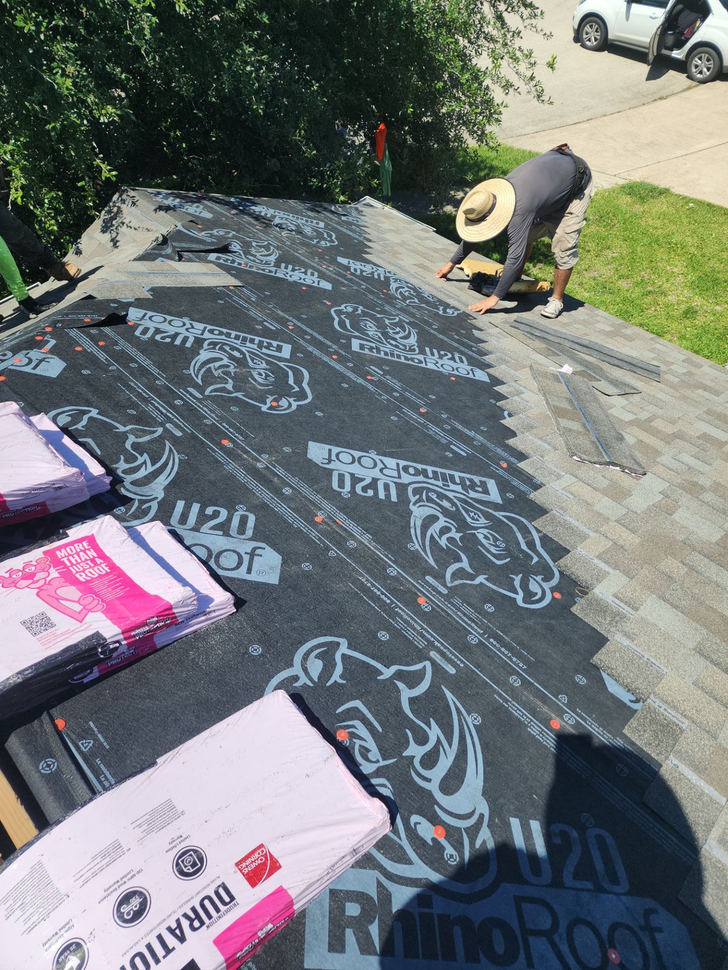 Residential Roof Installation using Owen's Corning Duration (Lifetime) Shingles by Roof Repair Company