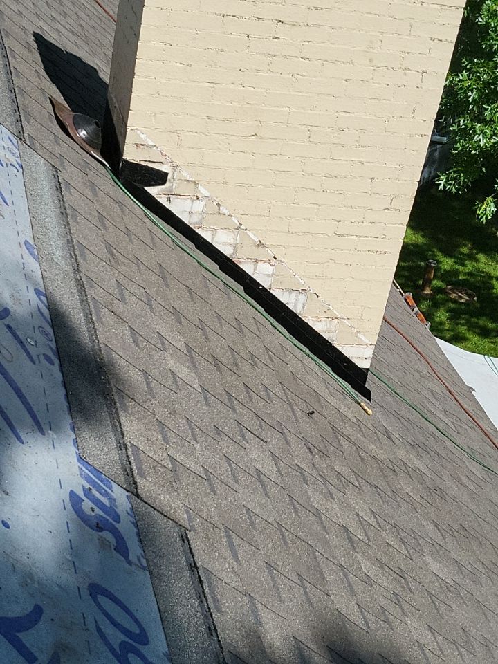 ATLAS PINNACLE COLOR: WEATHERED WOOD by Eagle Eye Roofing