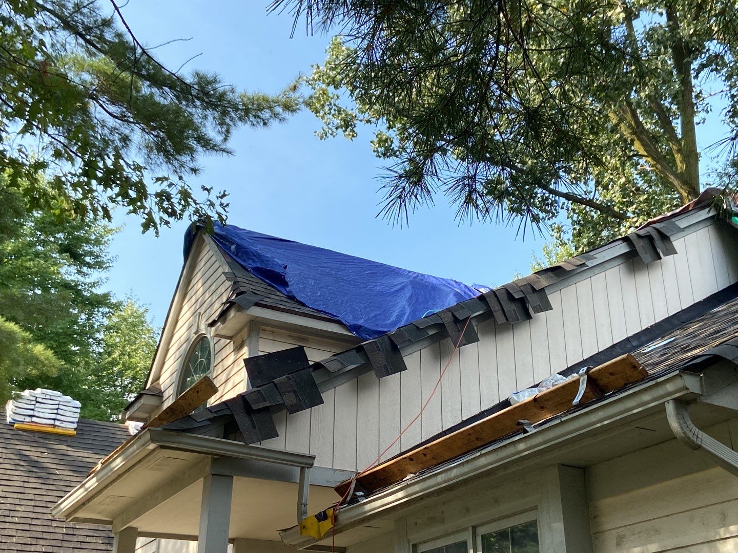 Roof Replacement using CertainTeed Landmark by 180 Contractors