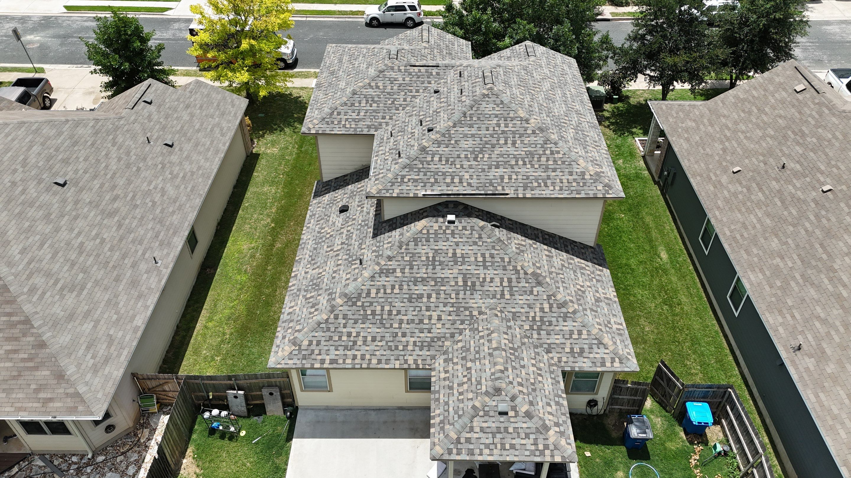 IKO Dynasty Biscayne by Perennial Roofing 
