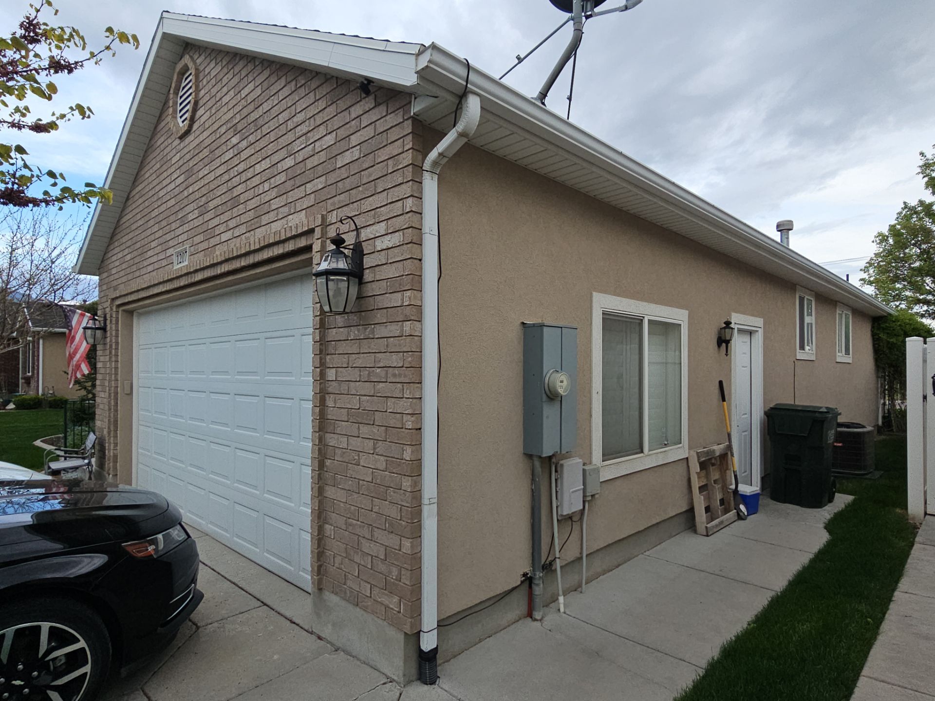 Project in Riverton by Emerald Gotcha Gutters 
