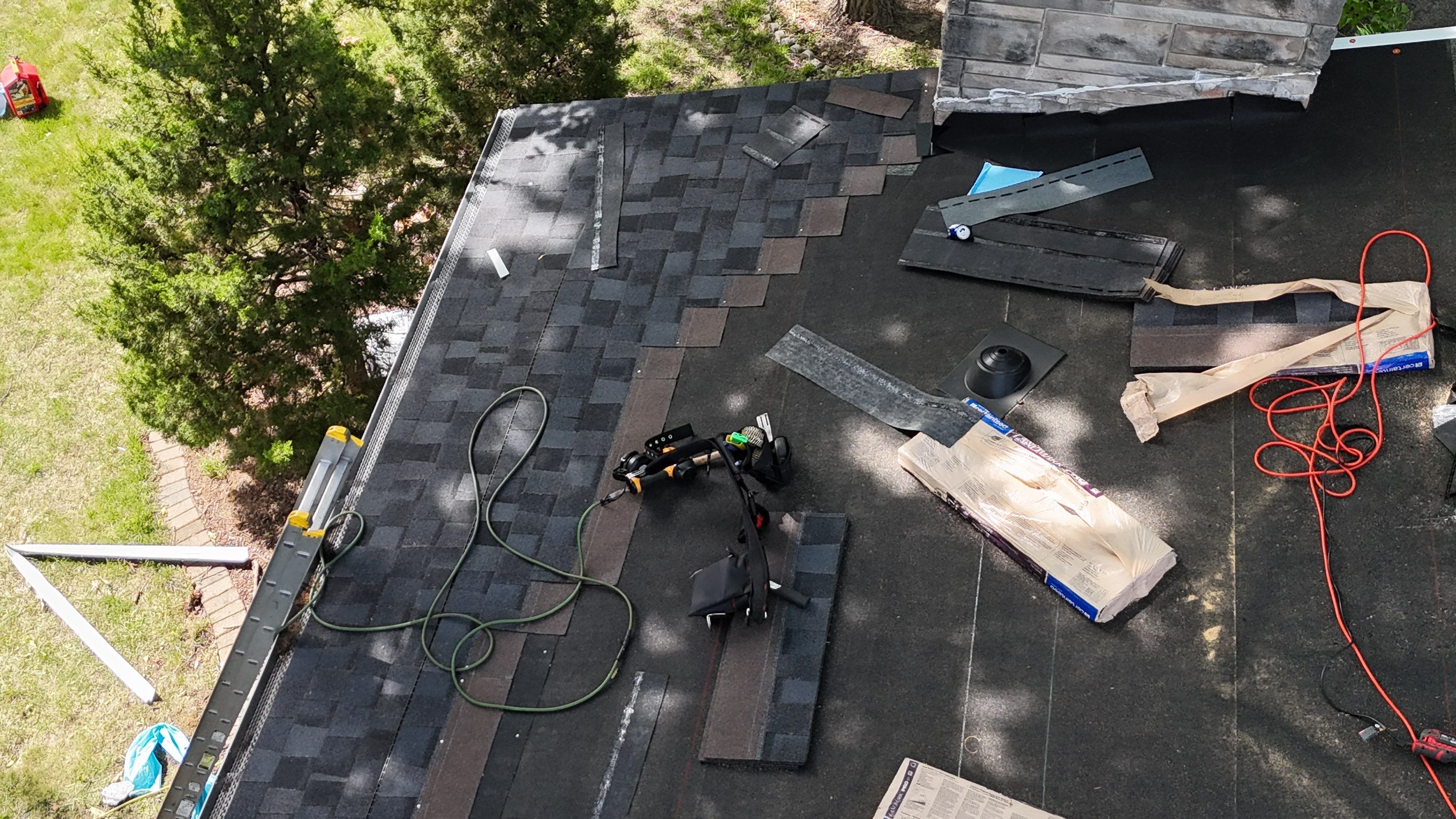 Full Roof Replacement in Springfield, Illinois by Acosta Angeli Roofing