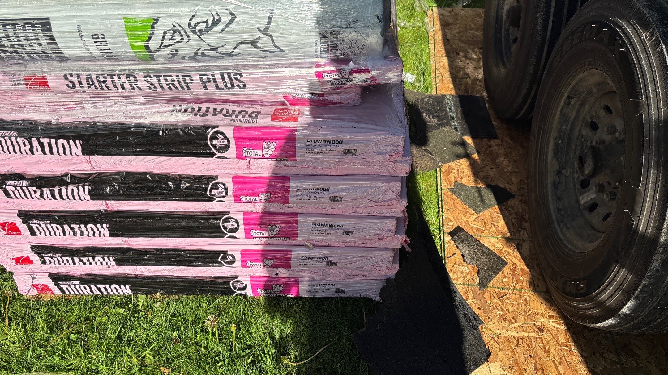 Roof Replacement using Owens Corning Brownwood by 180 Contractors