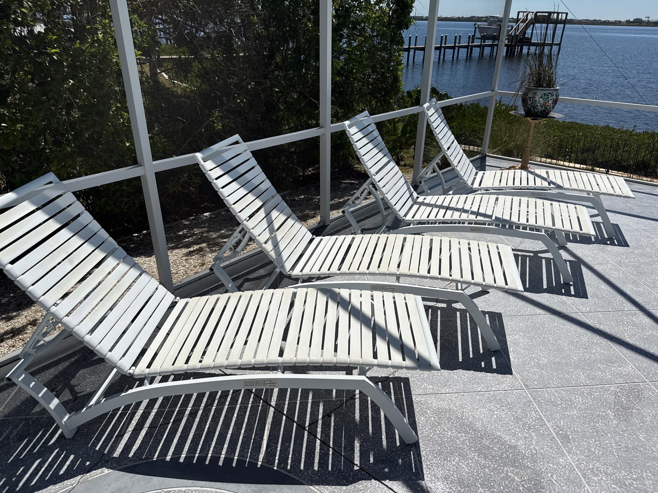 🏡 From Green to Clean!    🌊 Epic House & Pool Cage Cleaning on the Manatee River | Ellenton, FL 💦 by Sunshine AquaWash