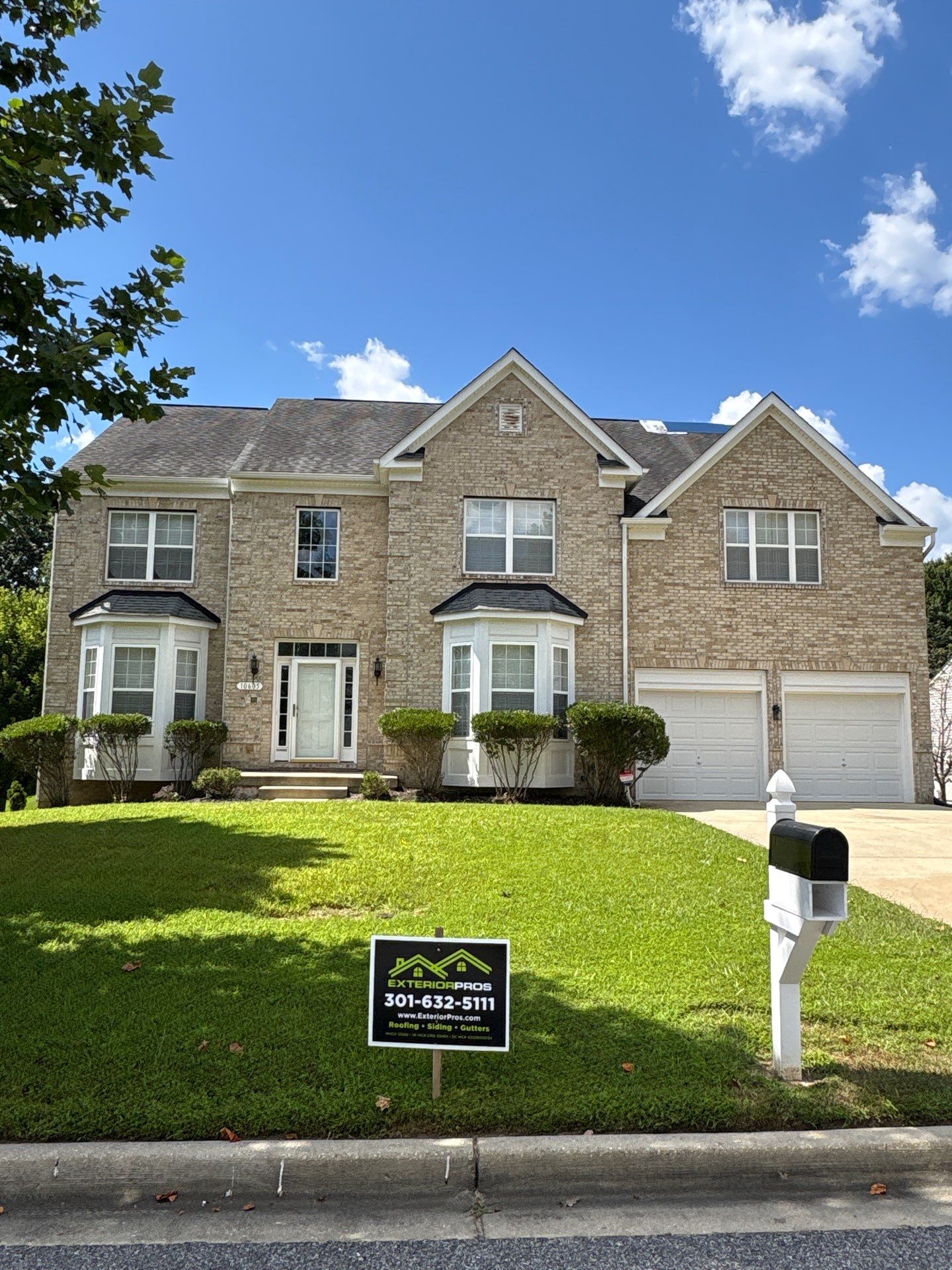 Roof Installation using GAF Timberline HDZ by ExteriorPros