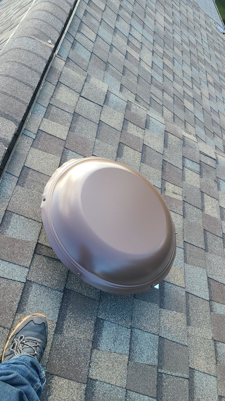 Dumfries: CertainTeed Landmark Pro Designer Shingles in Max Def Weathered Wood by RM Banning, Inc.