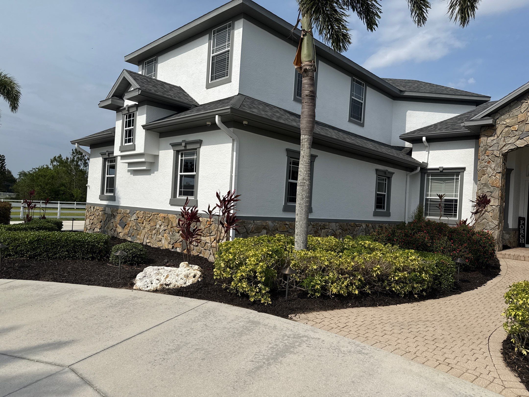 Comprehensive Exterior Cleaning for 2-Story Home in Foxbrook Community – Parrish, FL by Sunshine AquaWash