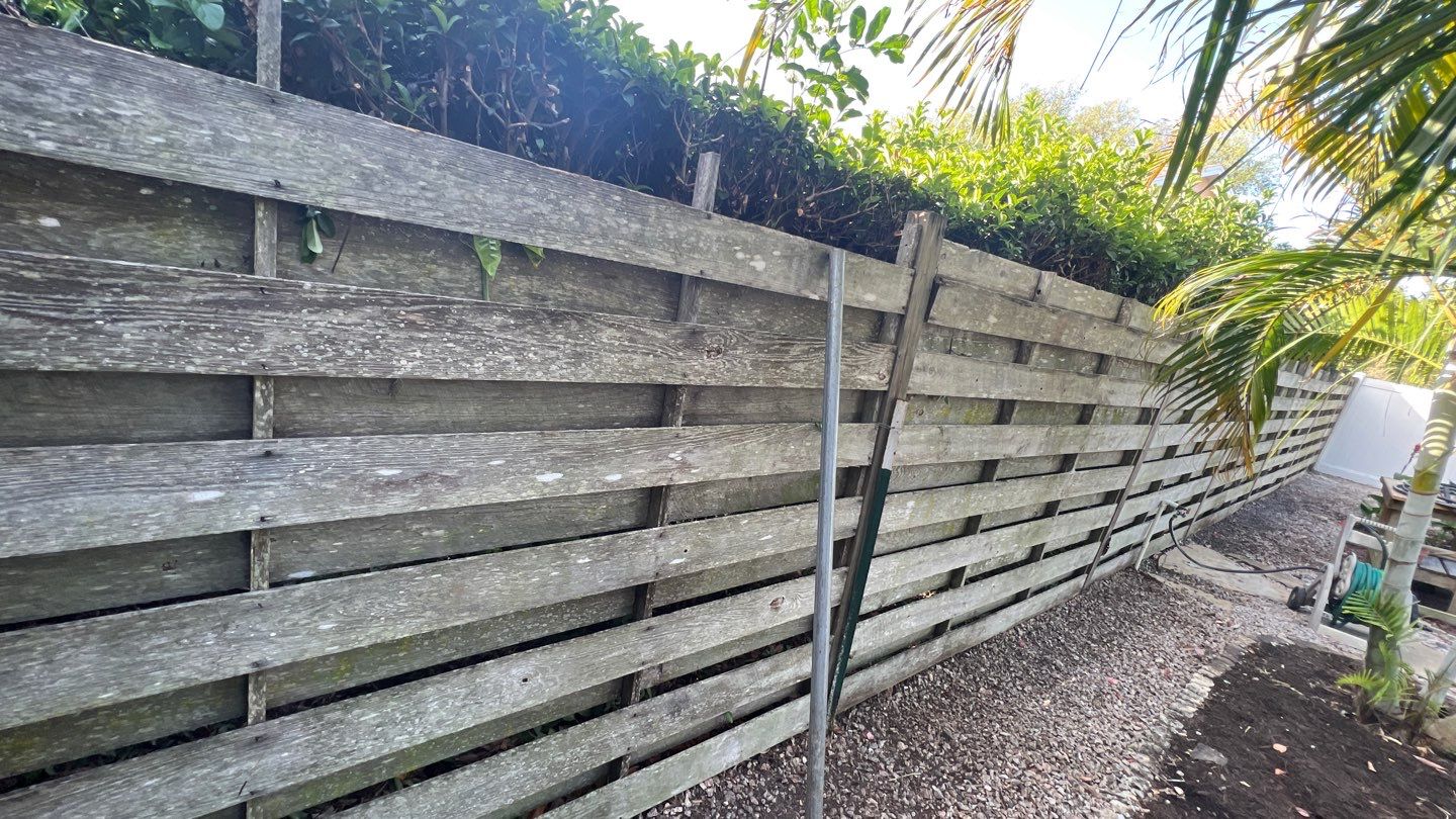 Sarasota, FL 6 ft. Tall White Vinyl Privacy Fence by Asap fence and gates, LLC