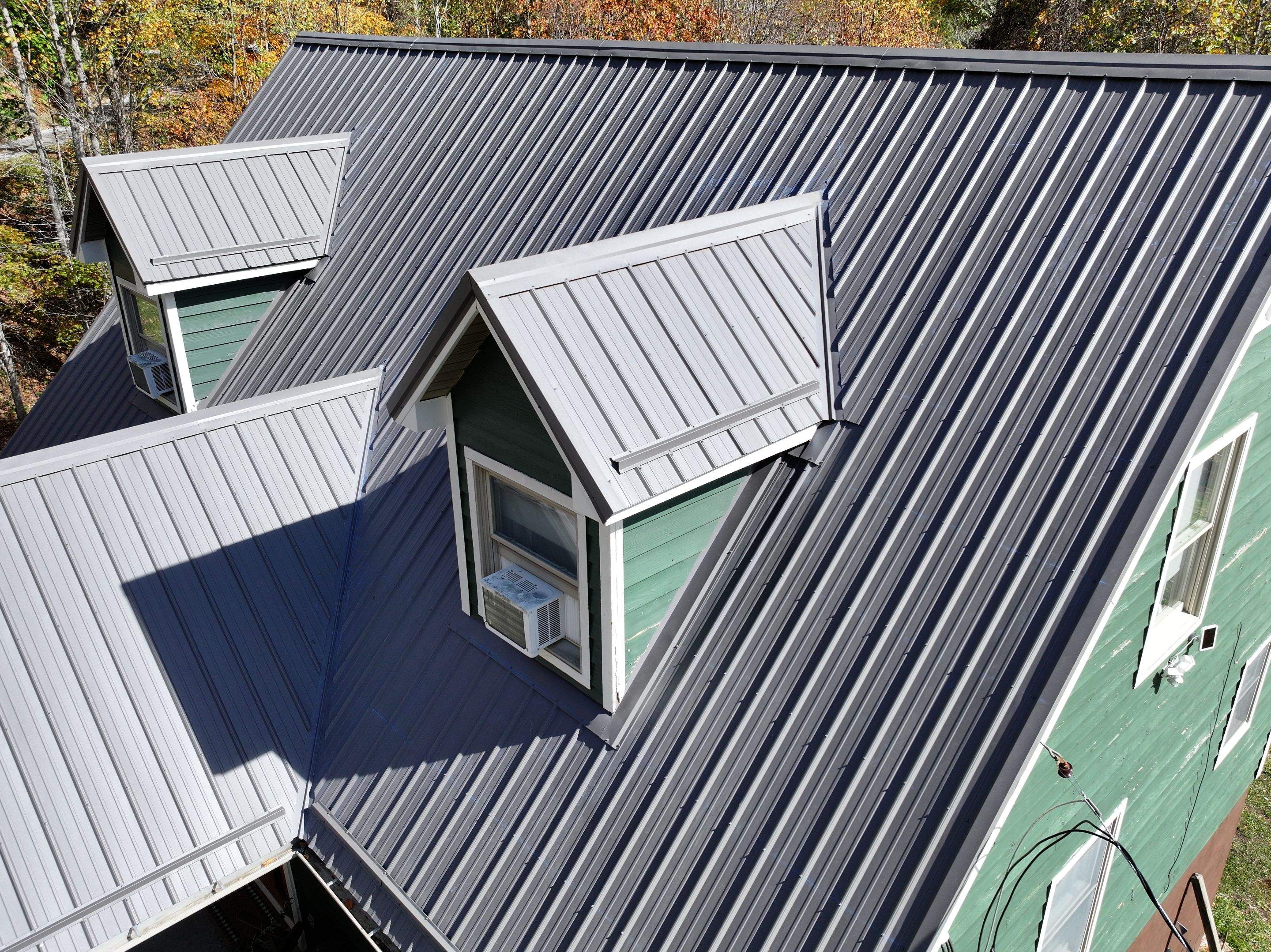 Burns Residence by Omnia Roofing