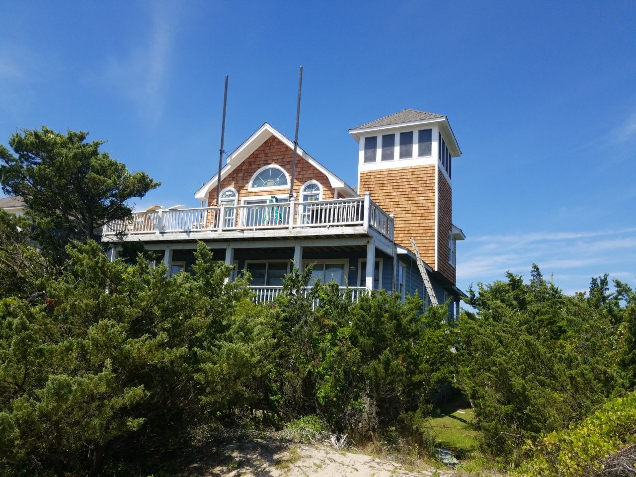 Carolina Clipper Full Exterior Project by Gallop Roofing & Remodeling, Inc.