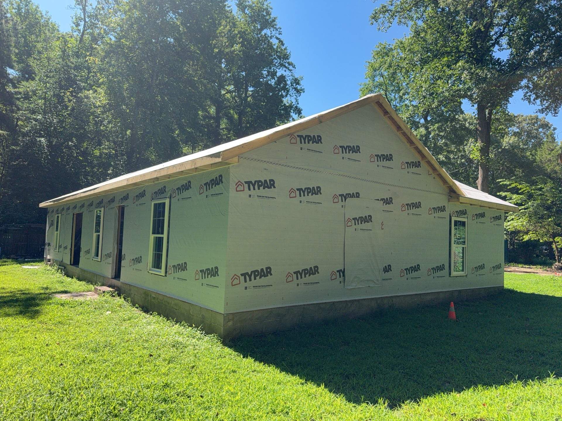Single-Story New Construction Vinyl Siding Install in Gloucester by Cade Construction