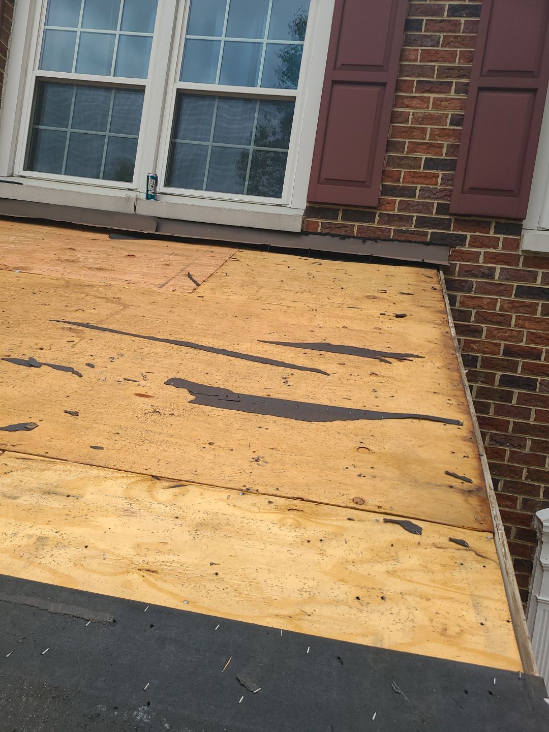 Alexandria: Roof Replacement with CertainTeed Landmark Pro in Max Def Burnt Sienna by RM Banning, Inc.