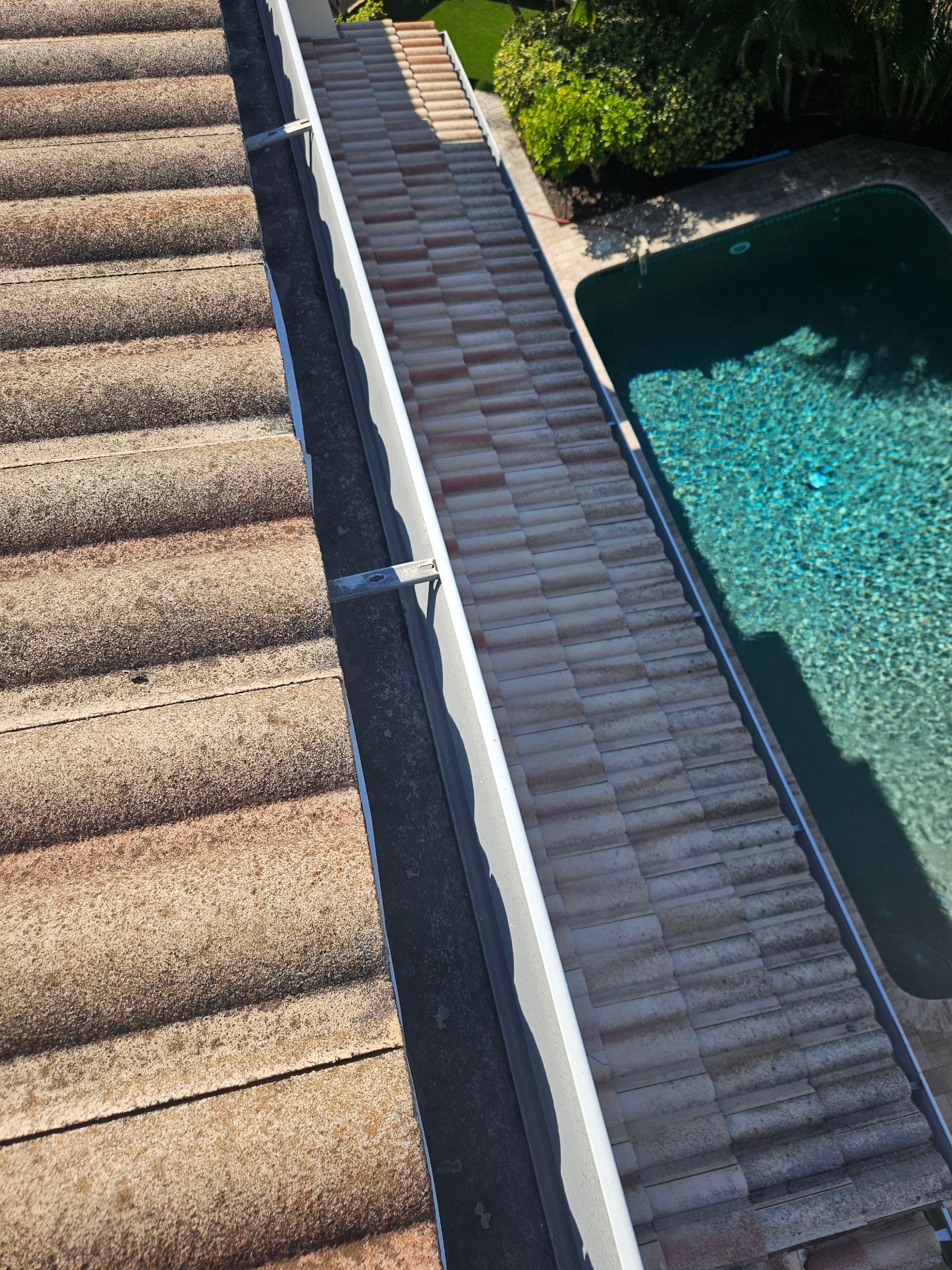 Gutter Cleaning in Sarasota FL by Gutter Professors