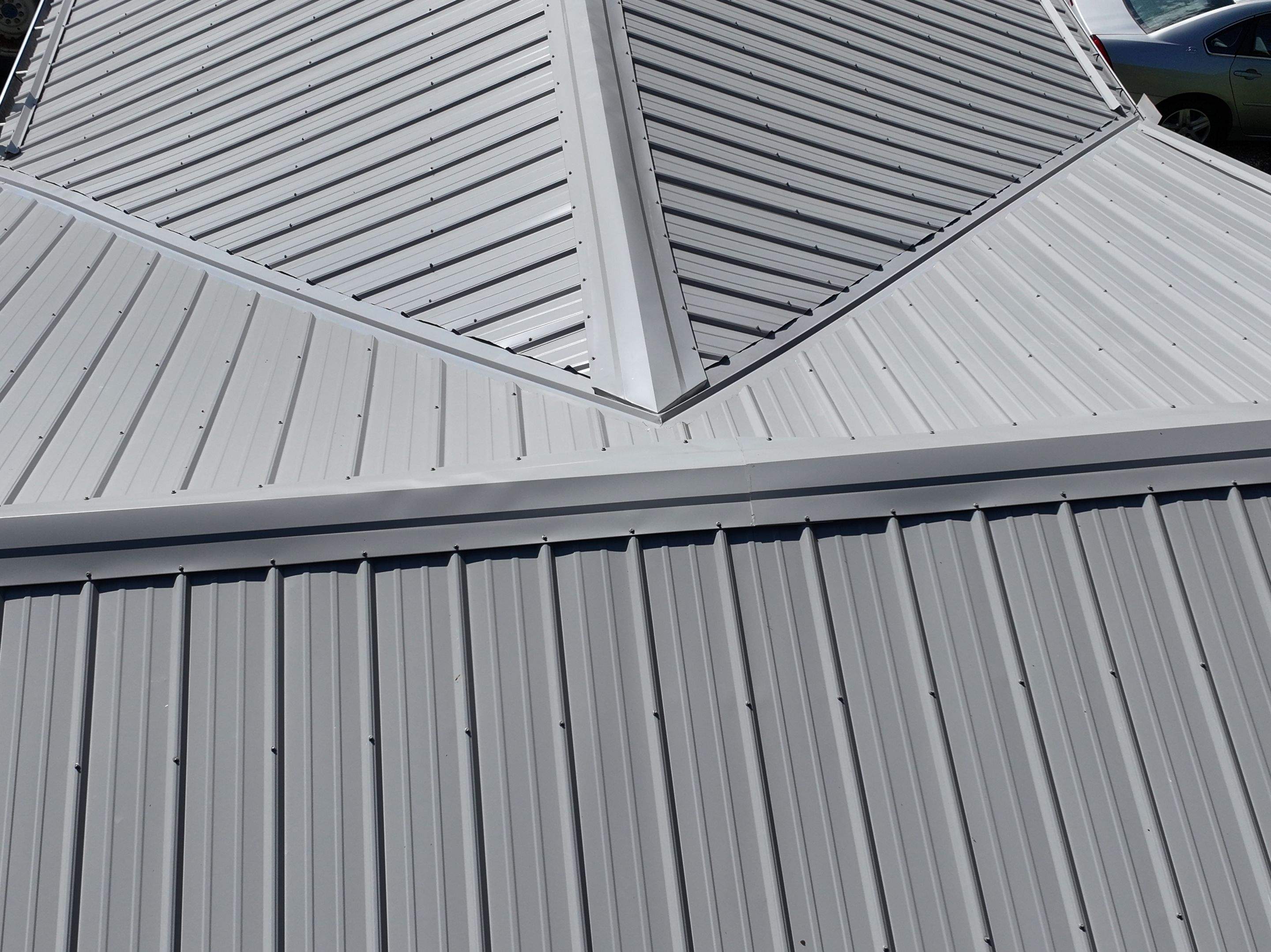 Kyte Residence by Omnia Roofing