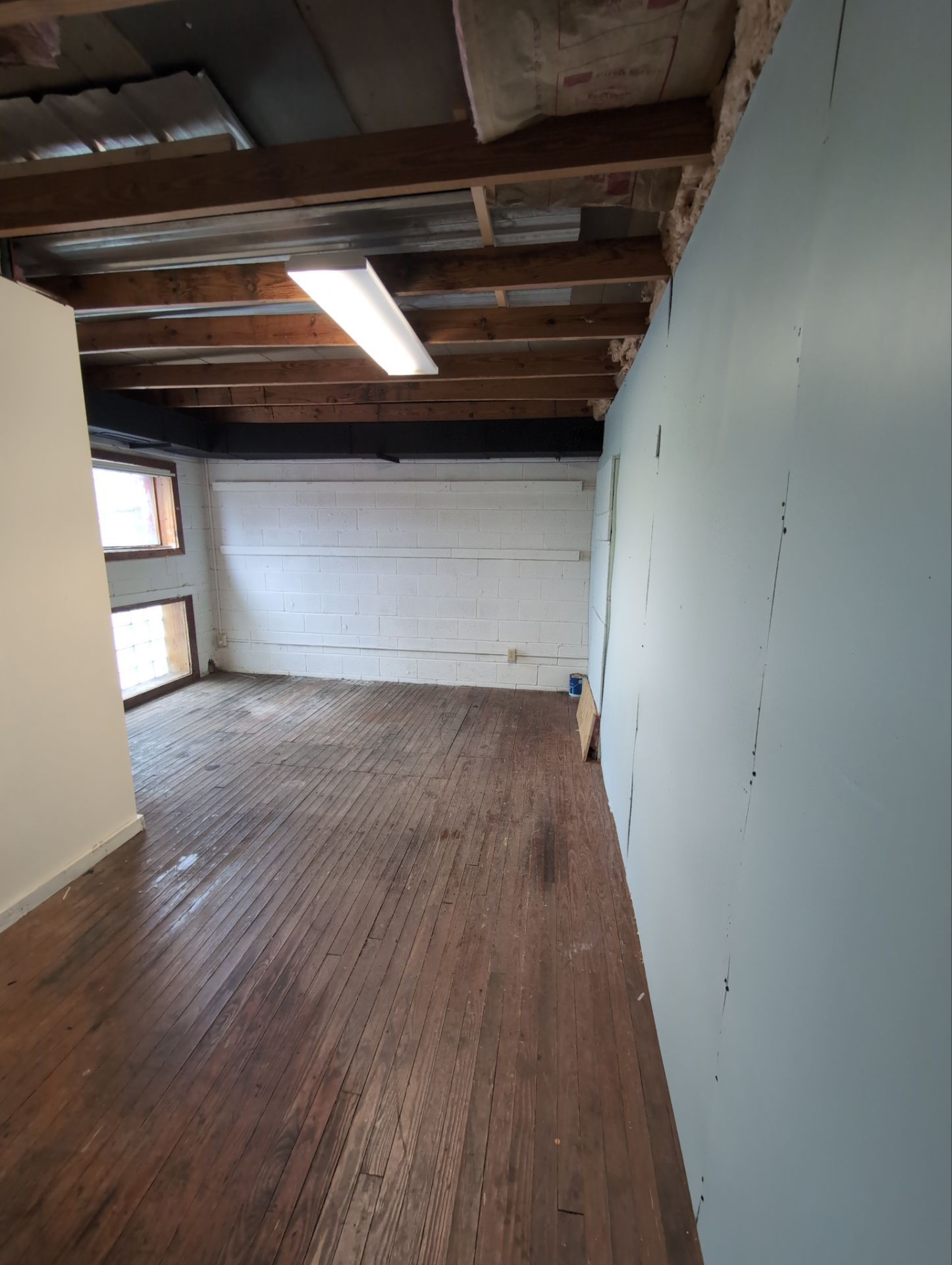 Commercial Office Renovations – Drywall, Paint & Flooring – Burgaw, NC by RGR Construction and Roofing, LLC