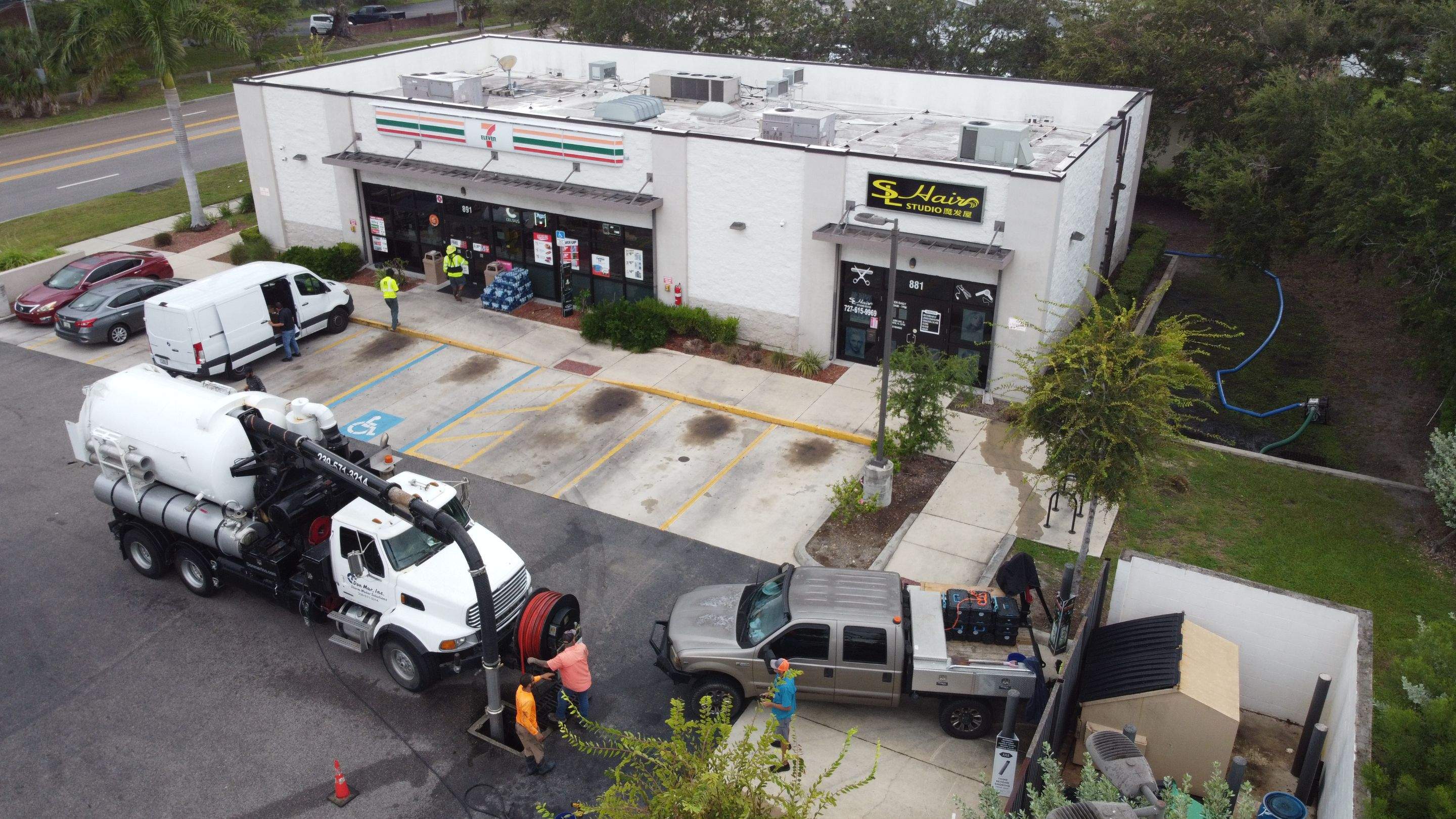 St. Petersburg 7-Eleven Stormwater System Cleaning by Don Mar, Inc. Storm Water Solutions