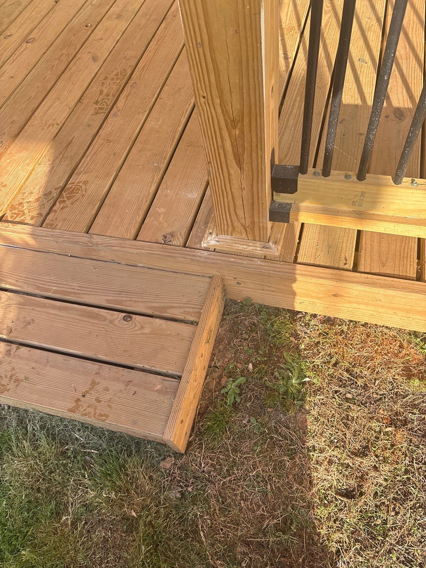 Deck using Wood Sealant by DuraSeal