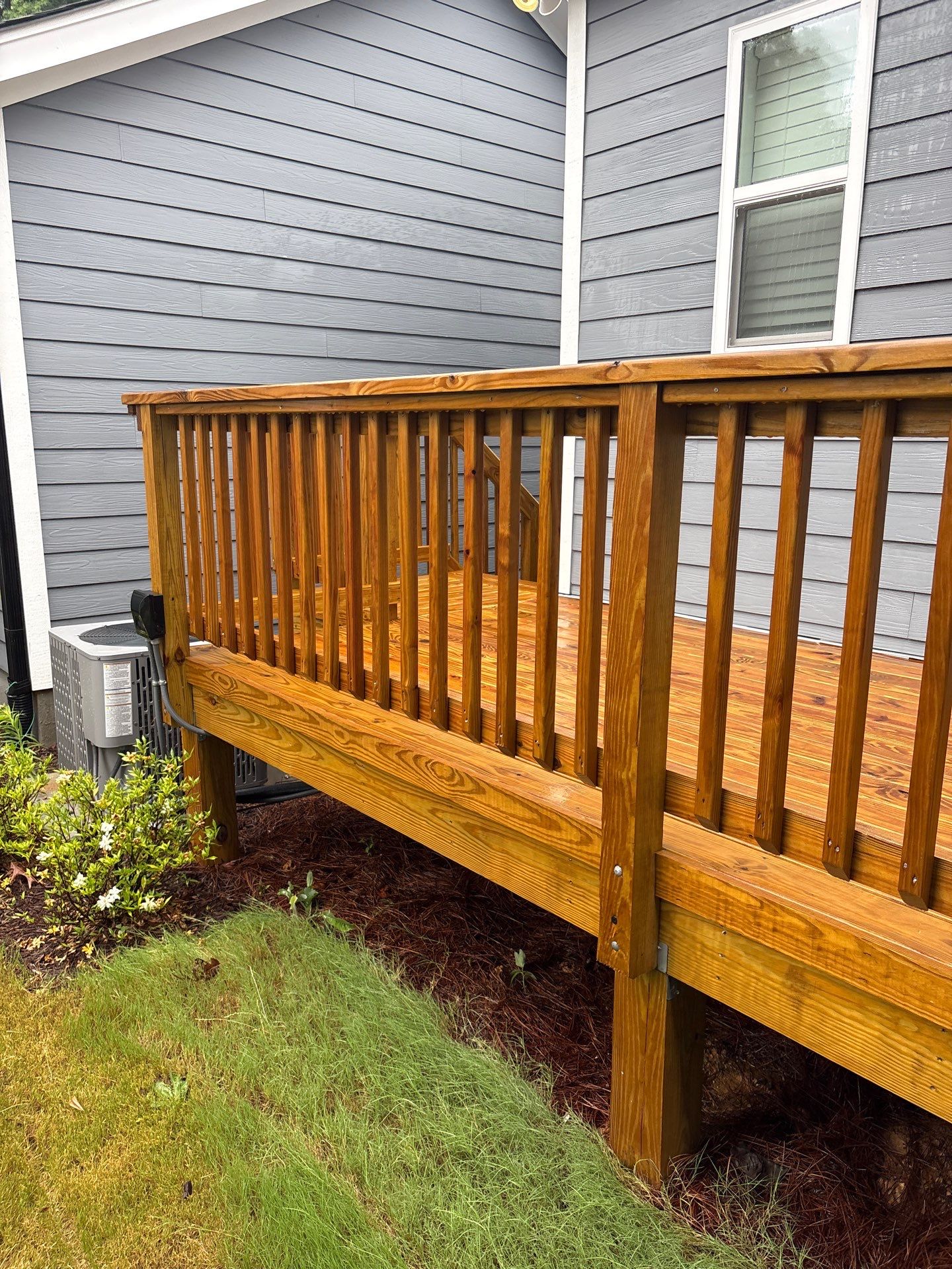 Wood Deck using Wood Sealant by DuraSeal
