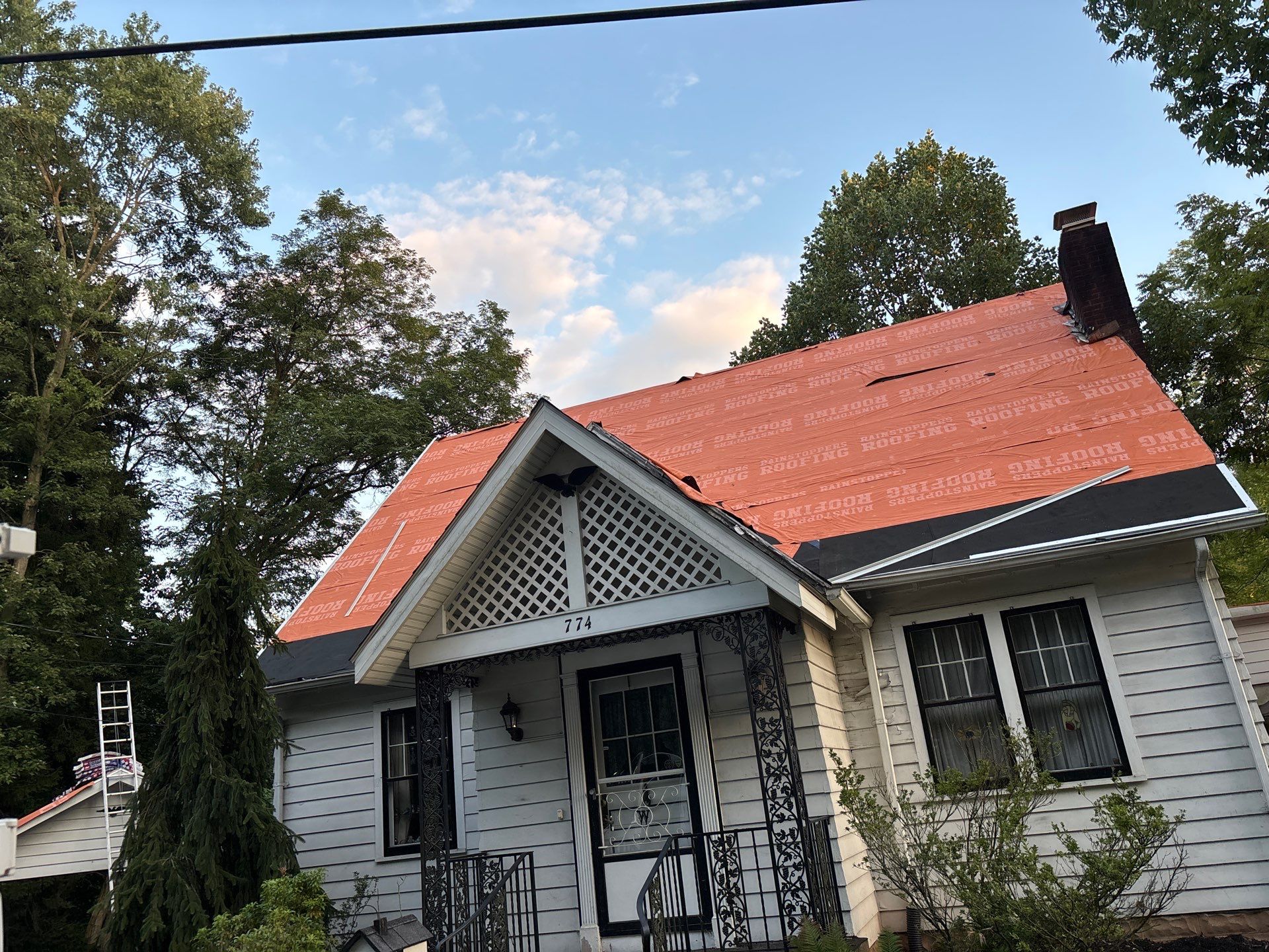 Residential Roofing Installation using GAF Timberline HDZ Charcoal by Rainstoppers Roofing